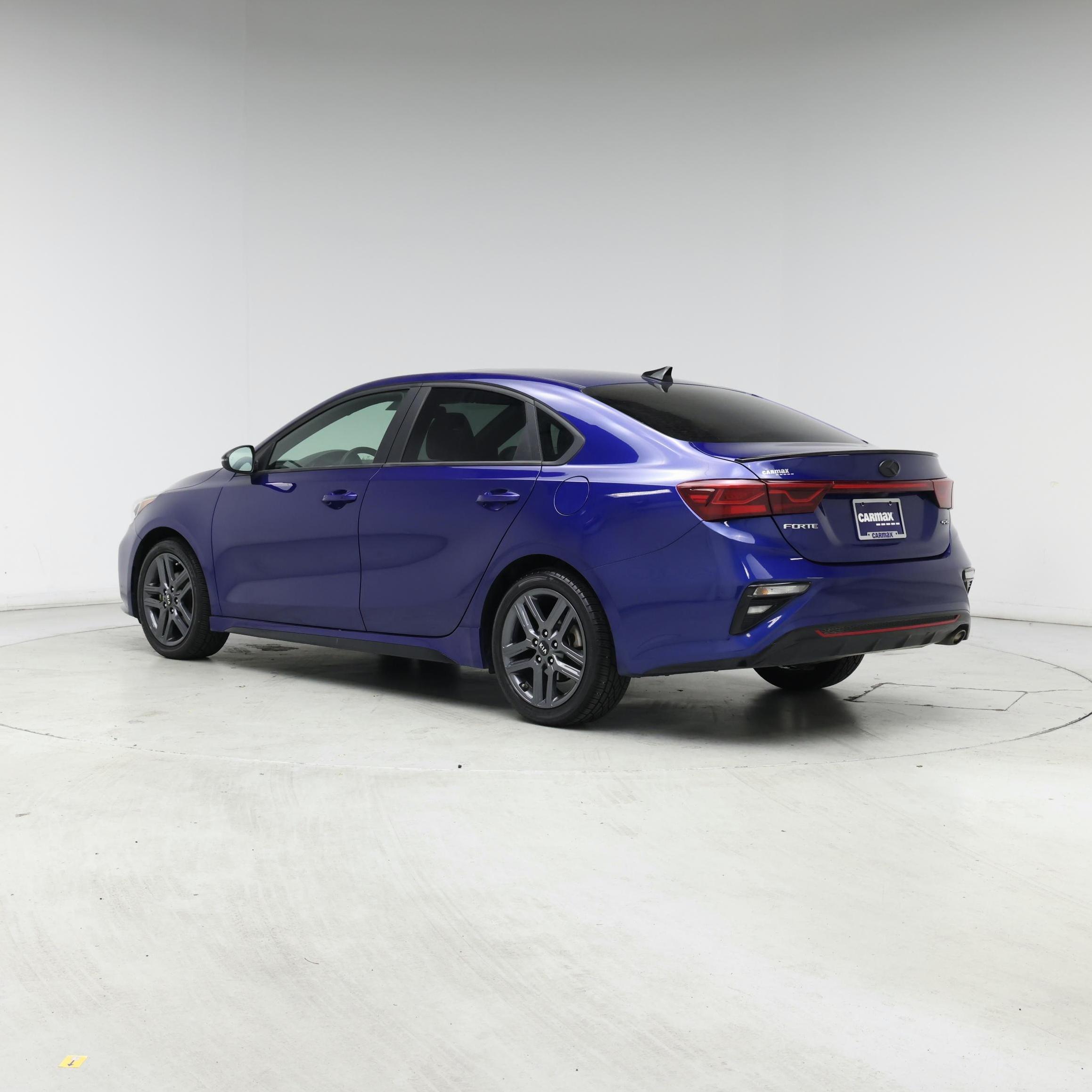 Thumbnail: 2021 Kia Forte - 2