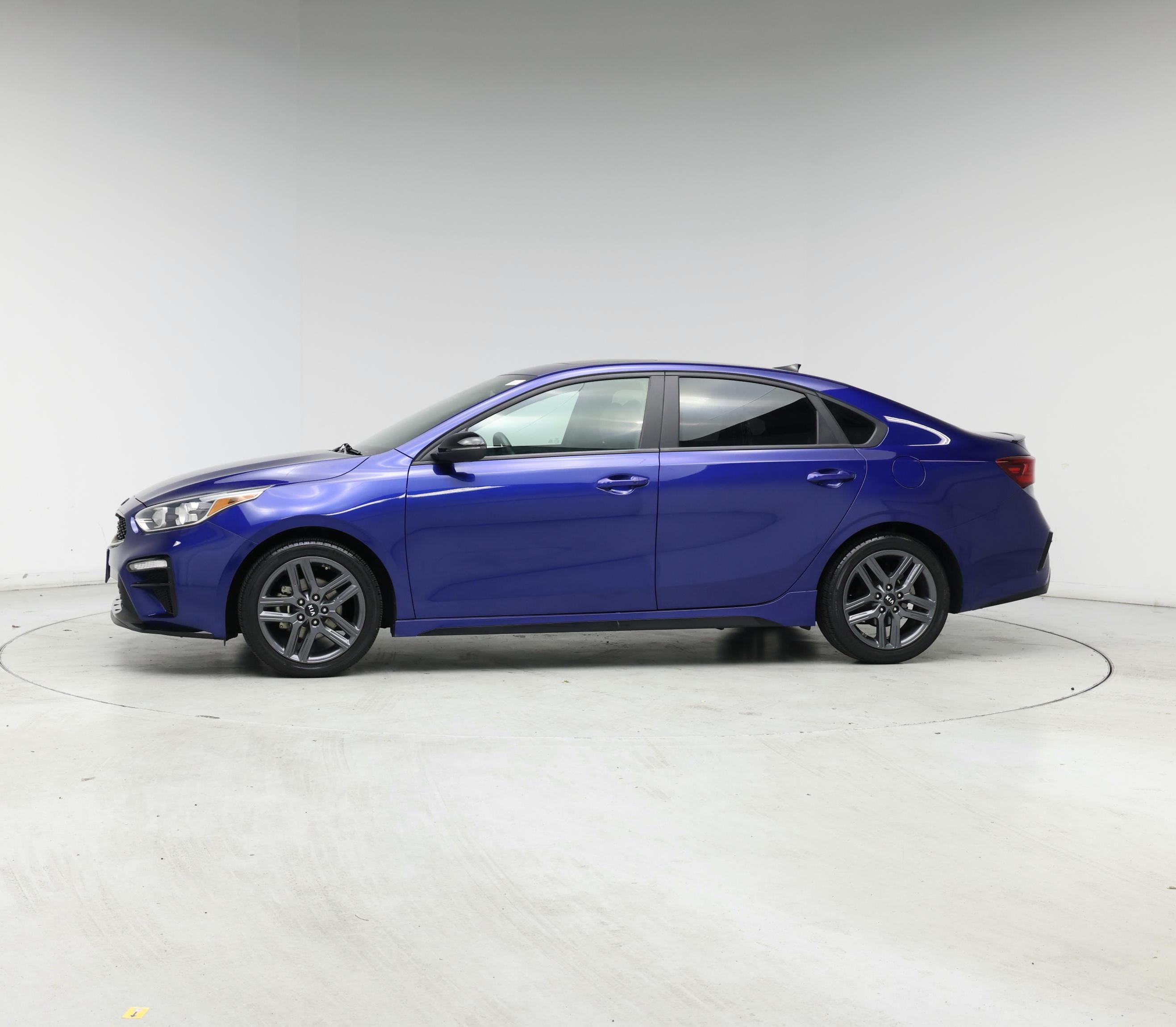 Thumbnail: 2021 Kia Forte - 3
