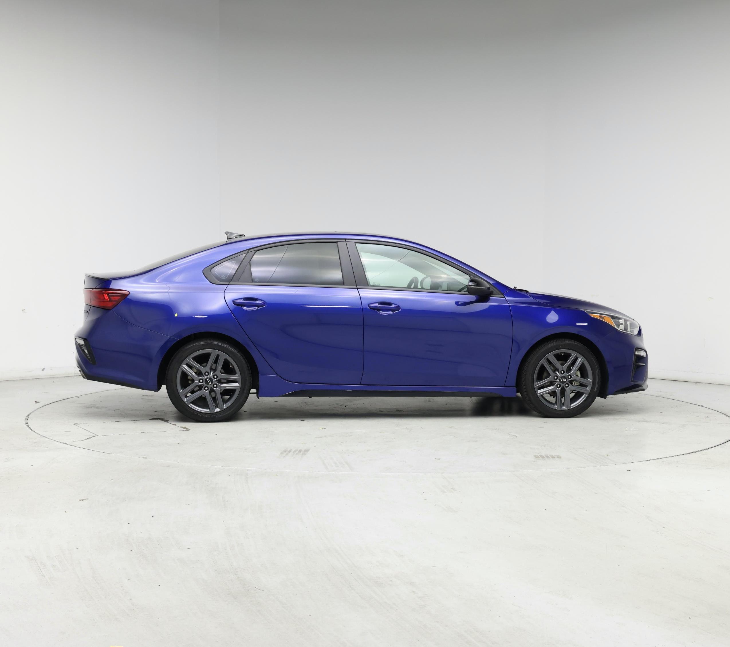 Thumbnail: 2021 Kia Forte - 7