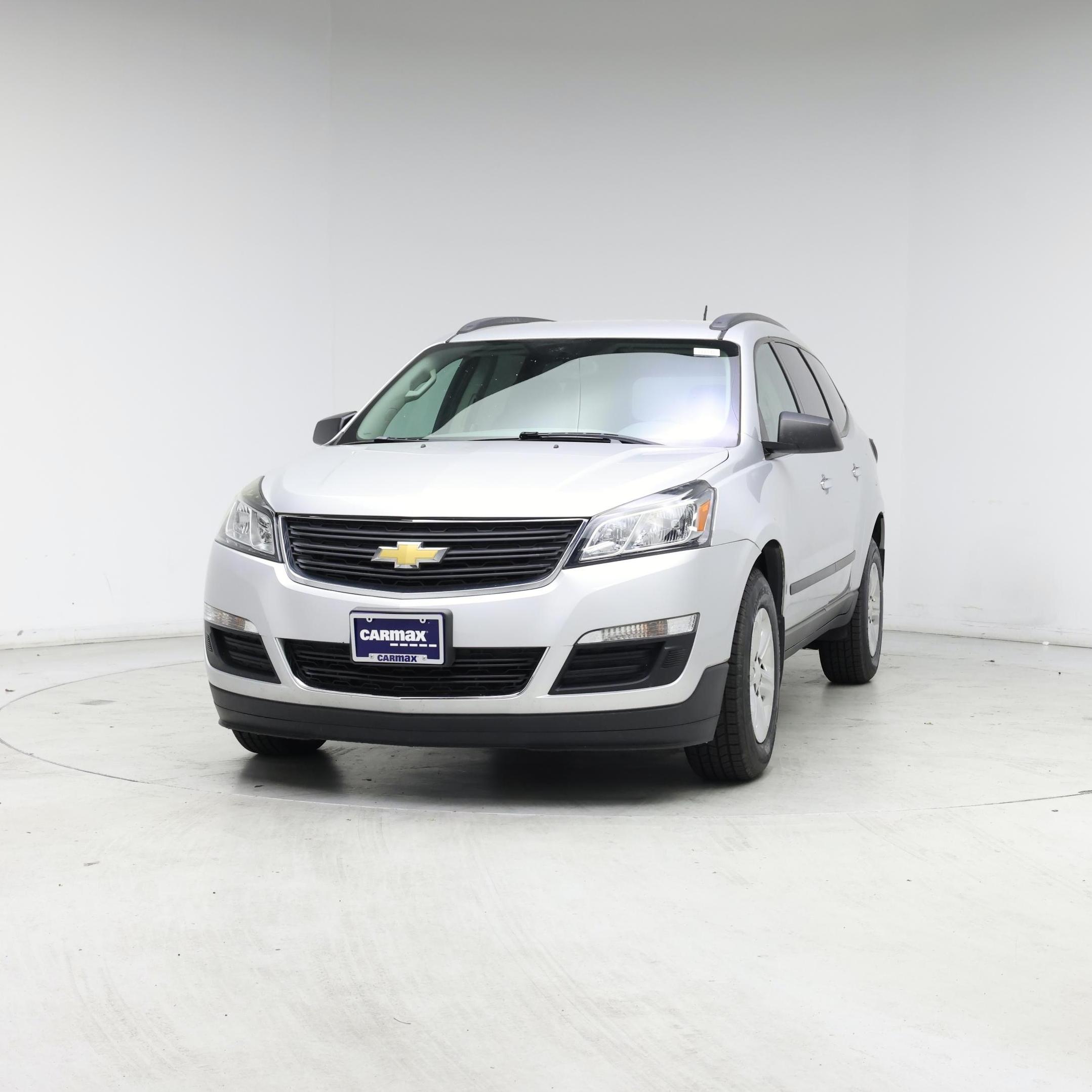 Thumbnail: 2017 Chevrolet Traverse - 4