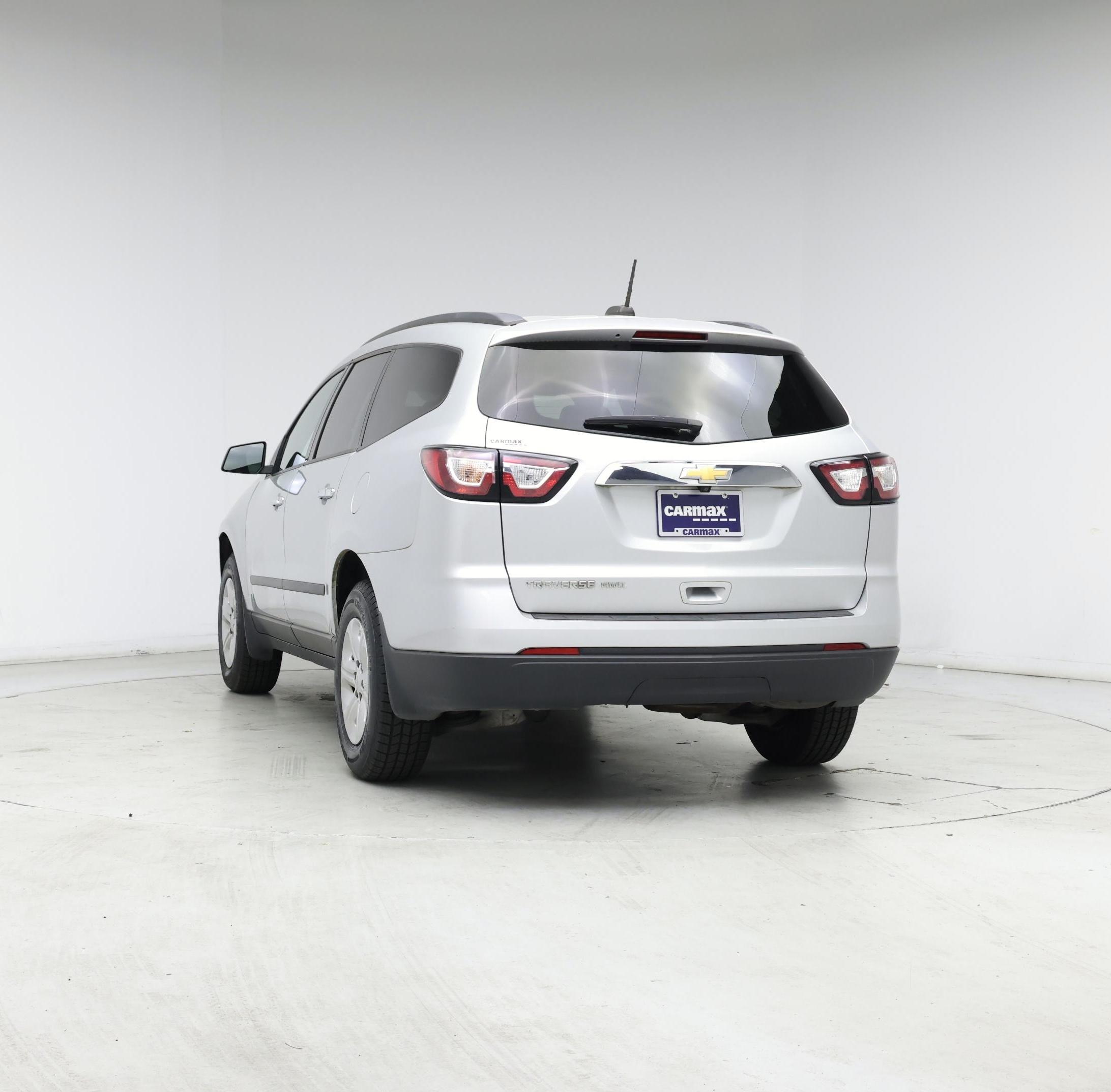 Thumbnail: 2017 Chevrolet Traverse - 6