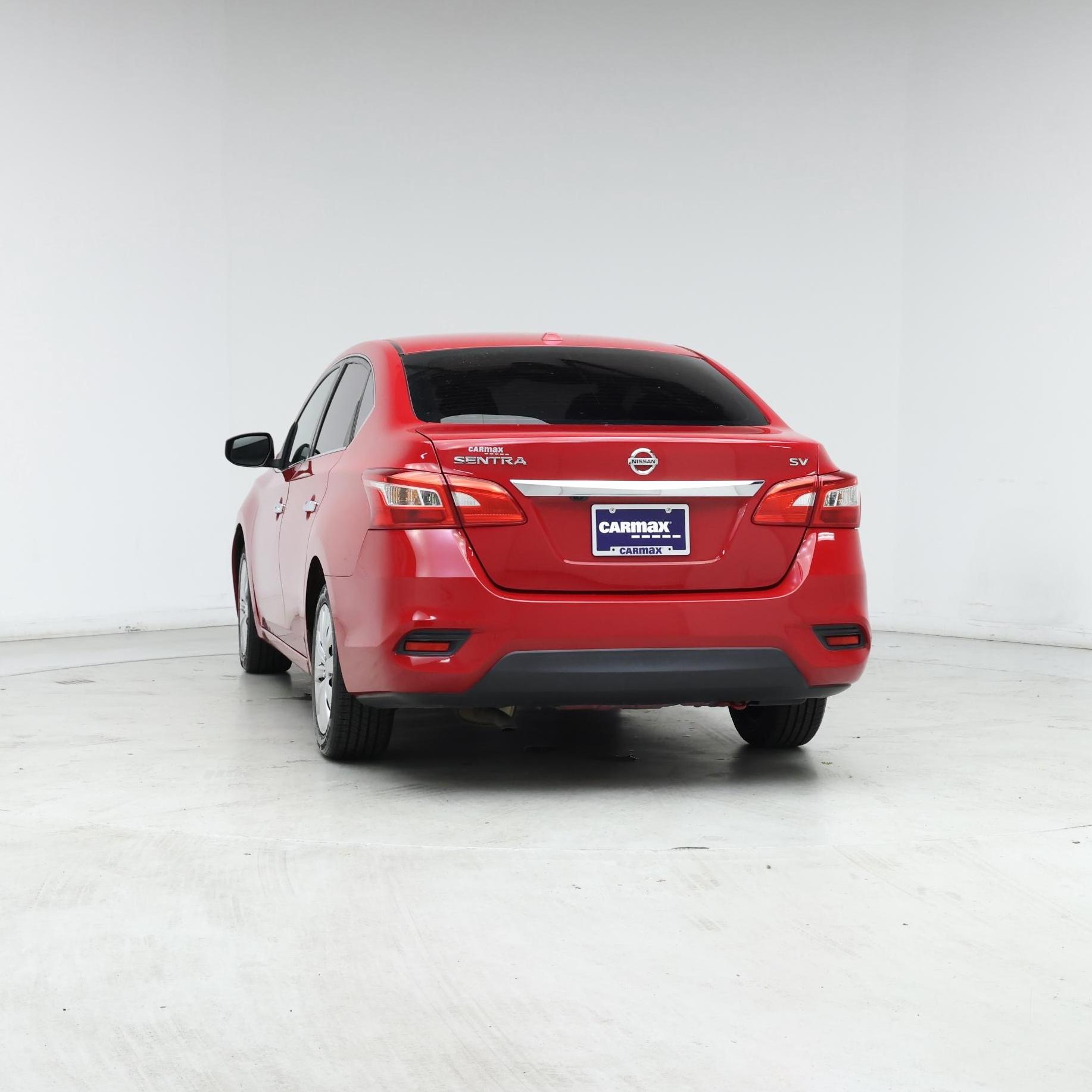 Thumbnail: 2017 Nissan Sentra - 6