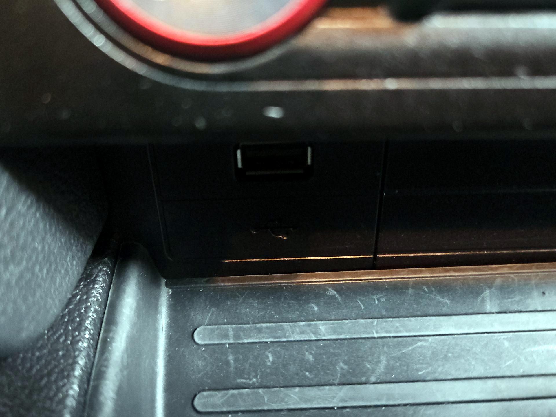 Thumbnail: 2019 Ford Mustang - 18