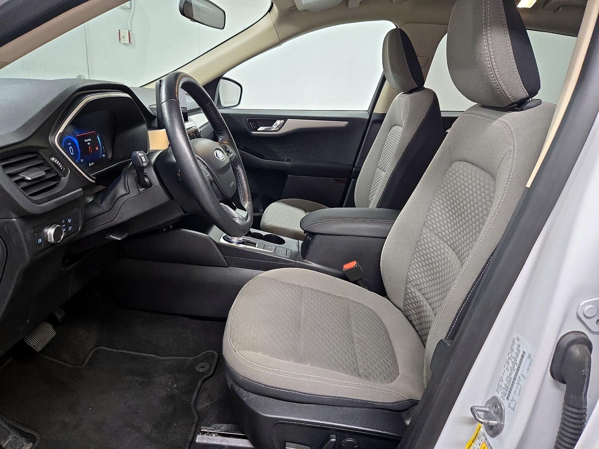 Thumbnail: 2020 Ford Escape - 11