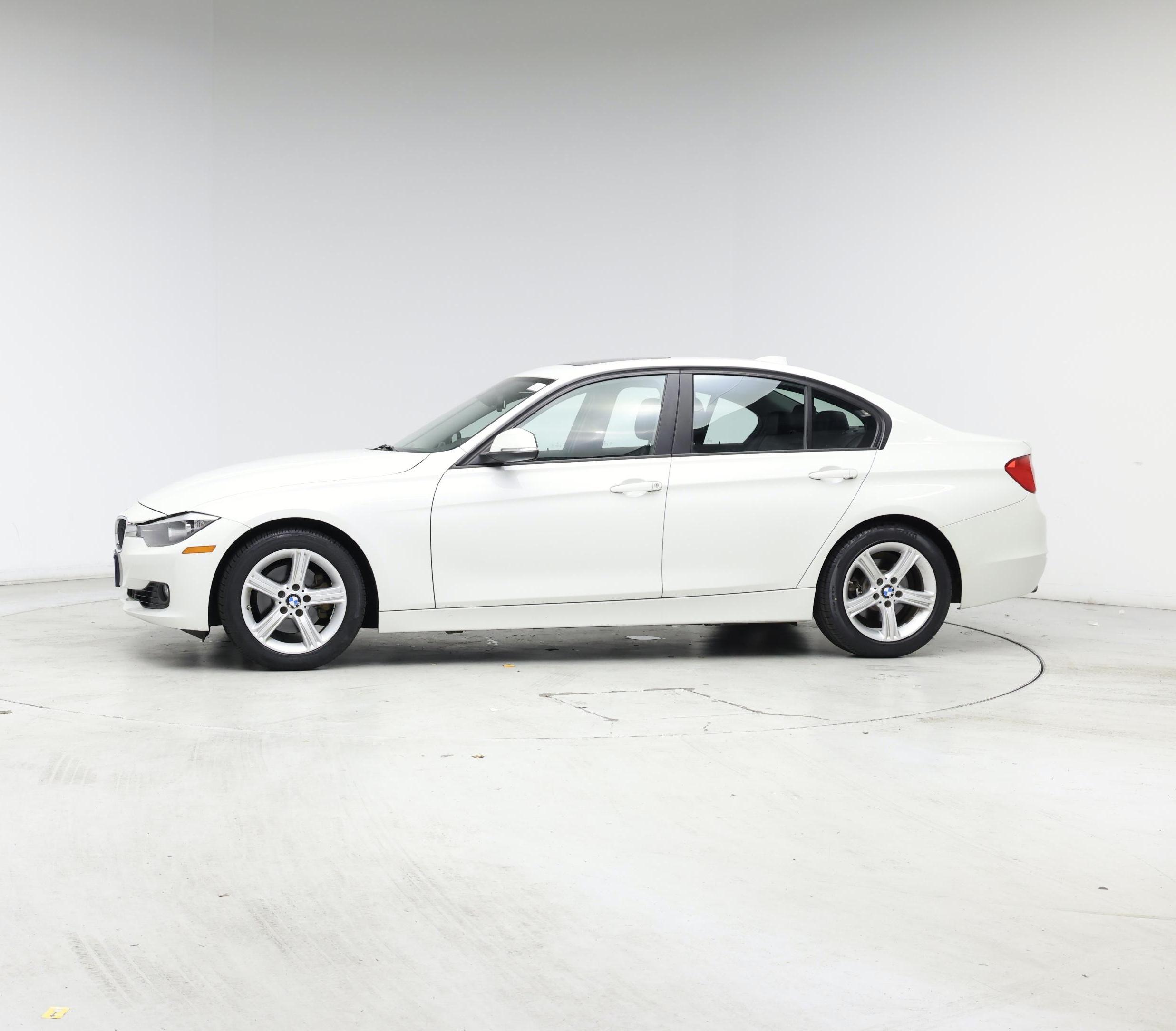 Thumbnail: 2015 BMW 3 Series - 3