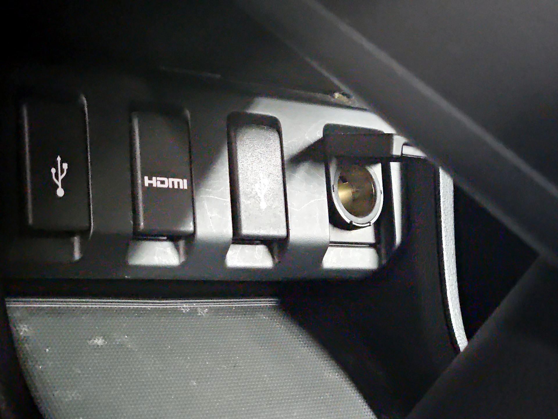 Thumbnail: 2016 Honda HR-V - 18