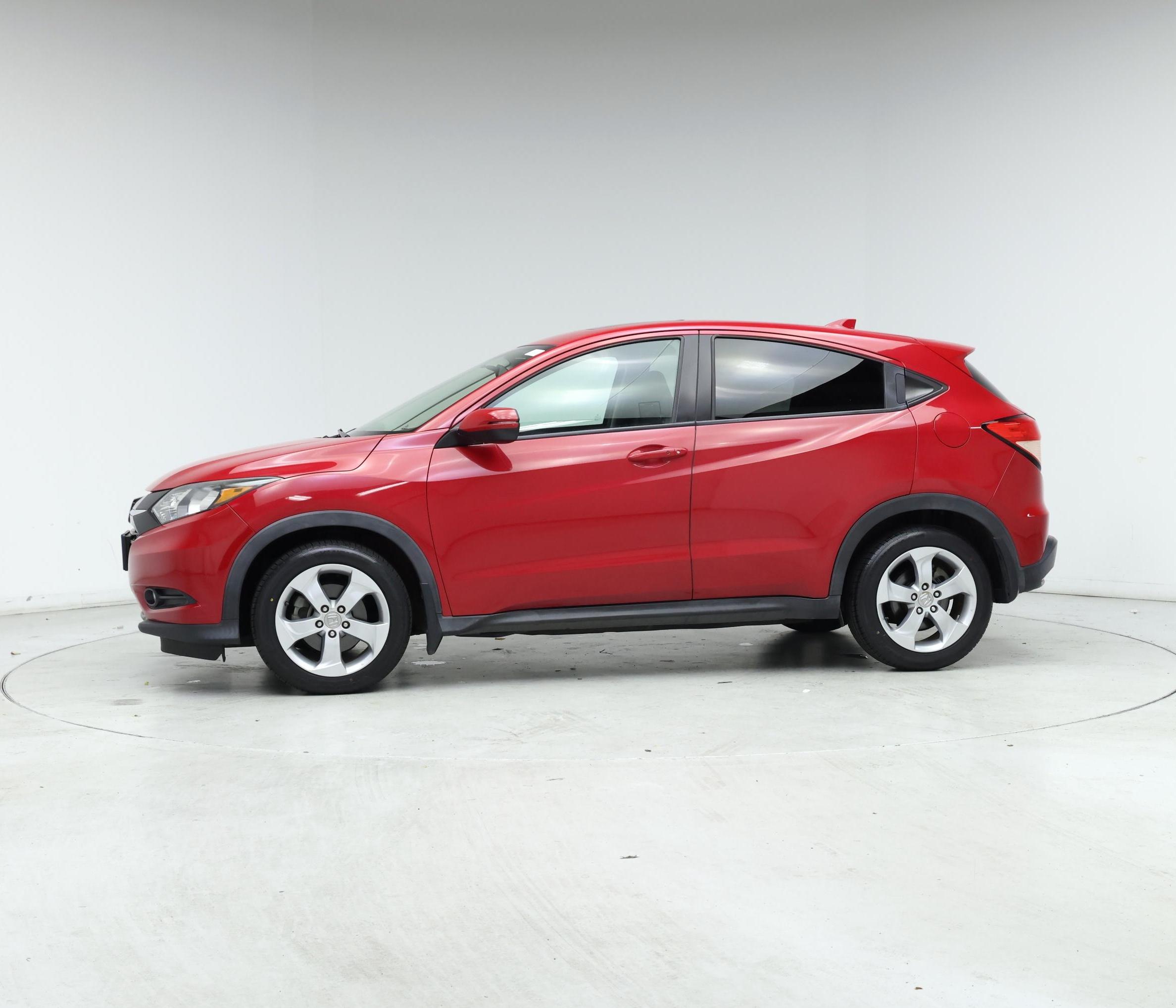 Thumbnail: 2016 Honda HR-V - 3