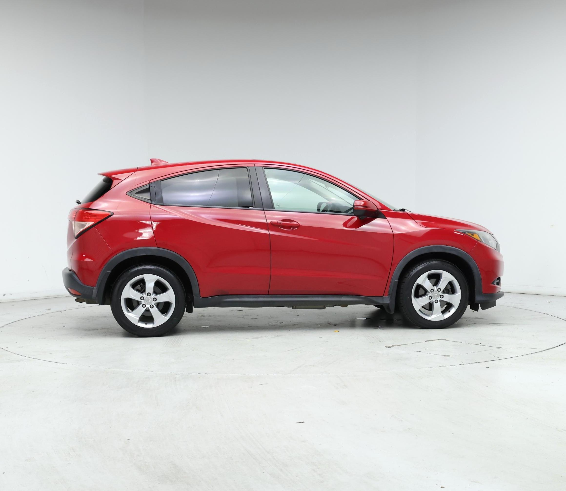 Thumbnail: 2016 Honda HR-V - 7
