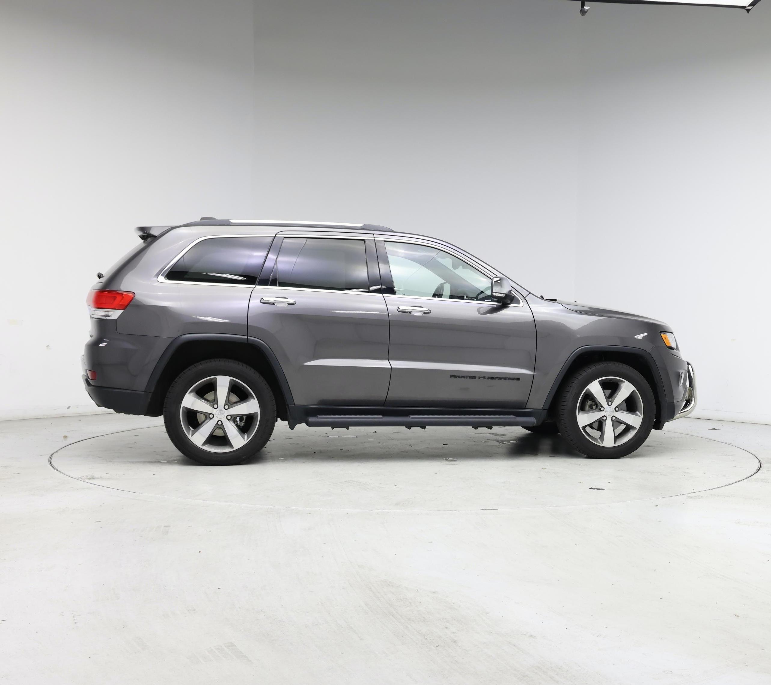 Thumbnail: 2015 Jeep Grand Cherokee - 7