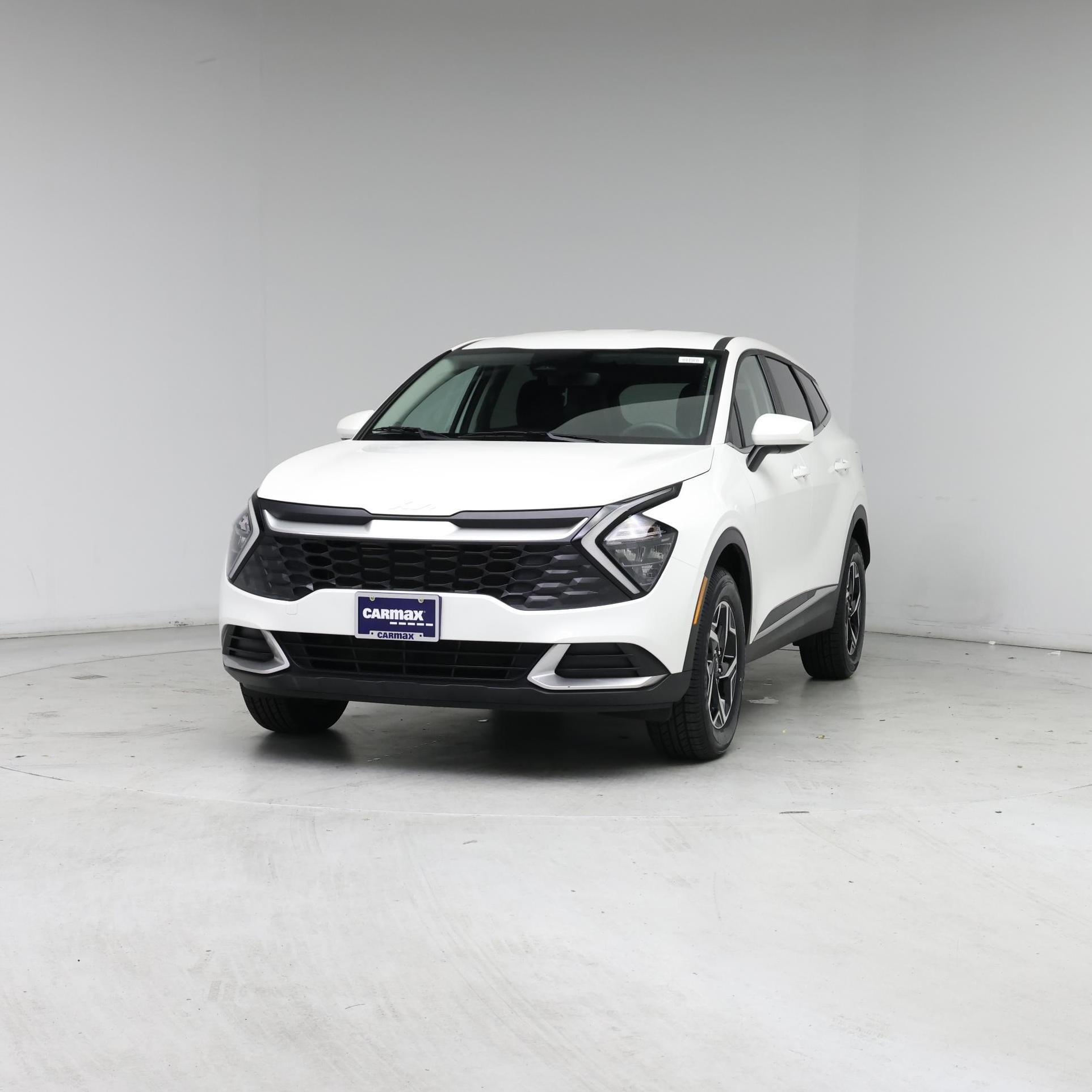 Thumbnail: 2023 Kia Sportage - 4