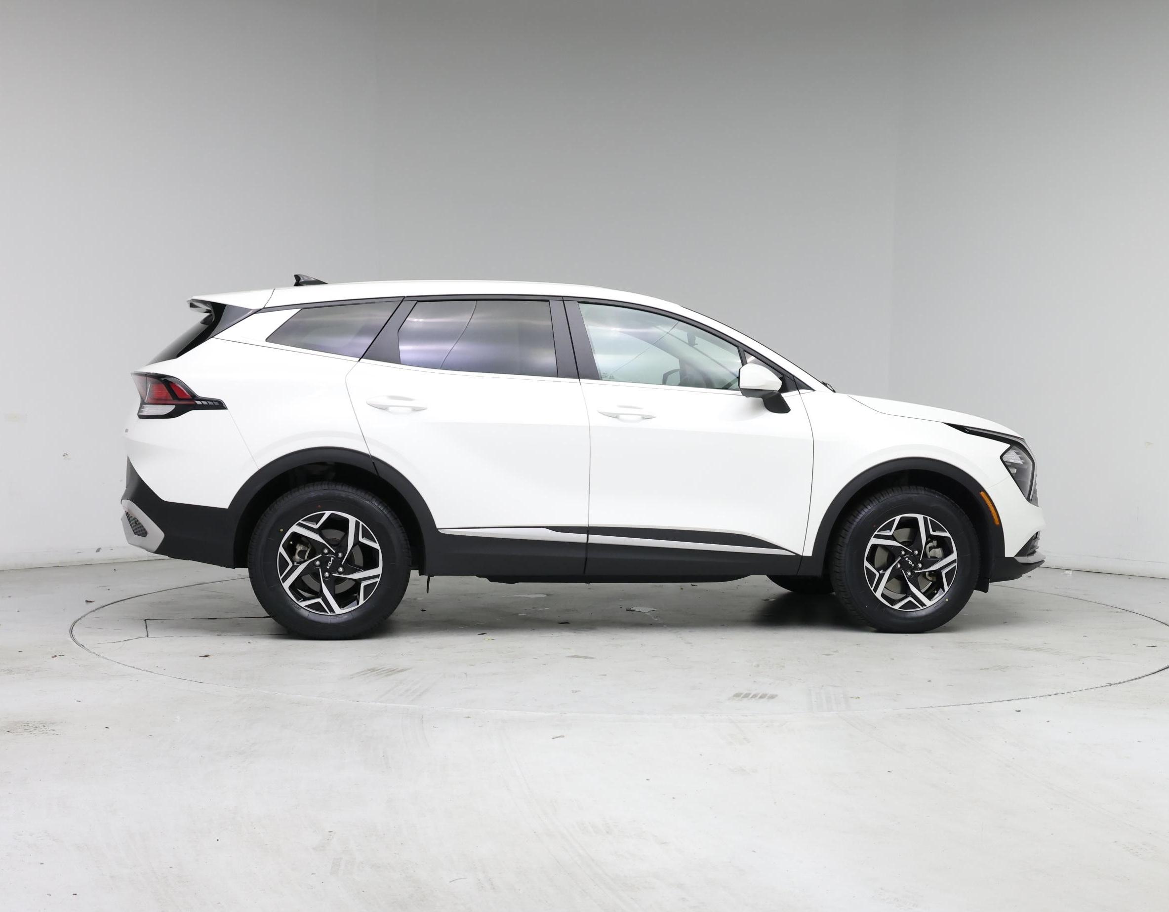 Thumbnail: 2023 Kia Sportage - 7