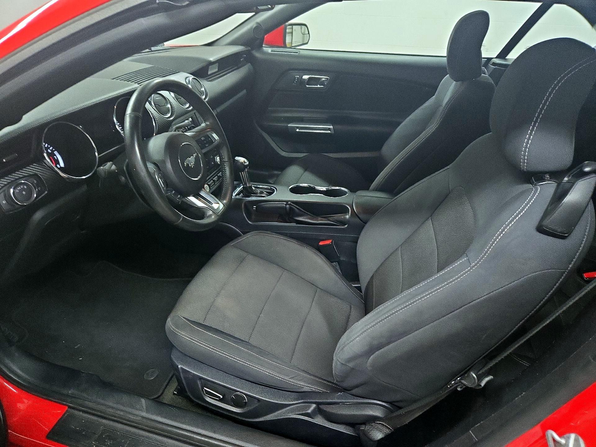 Thumbnail: 2016 Ford Mustang - 11