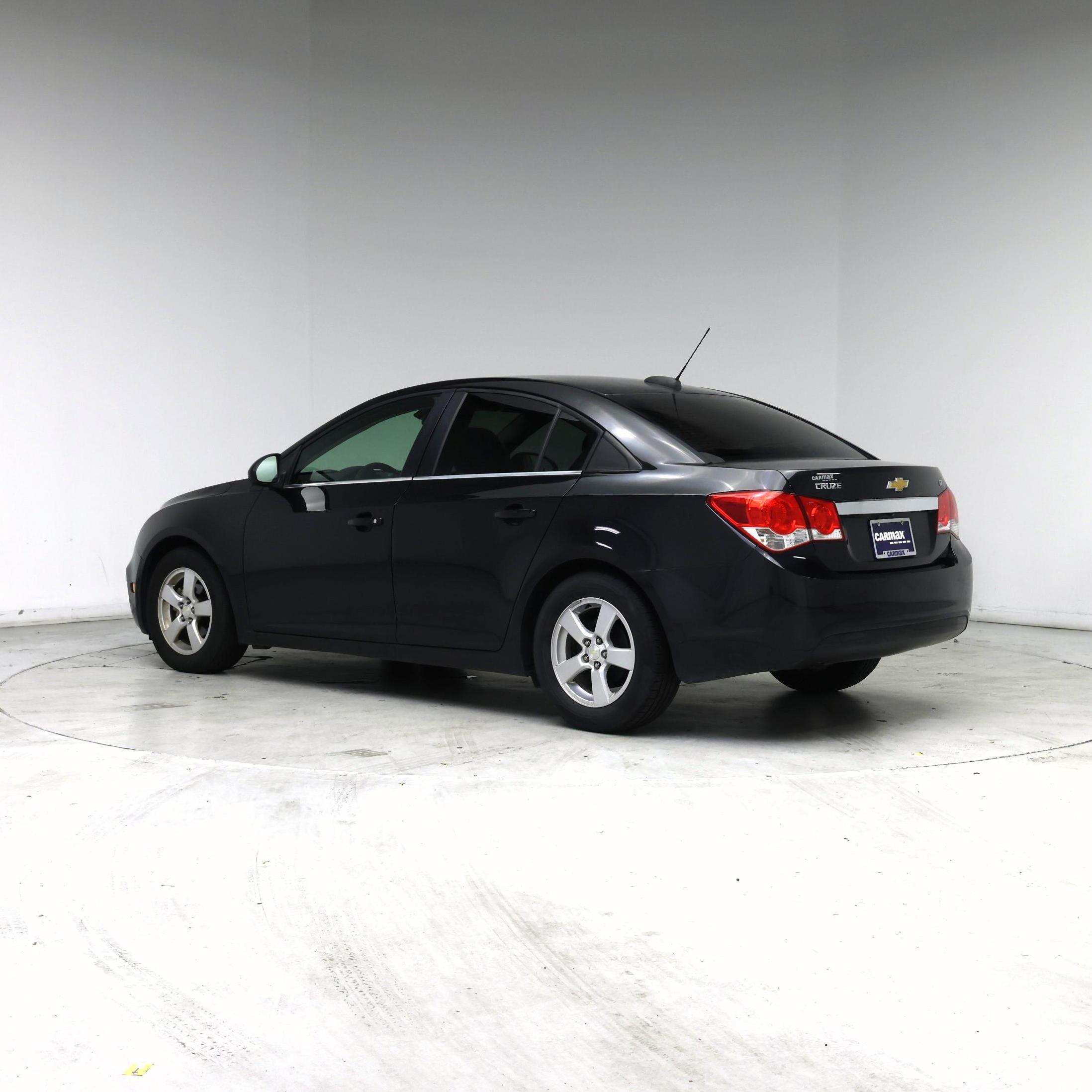 Thumbnail: 2016 Chevrolet Cruze - 2