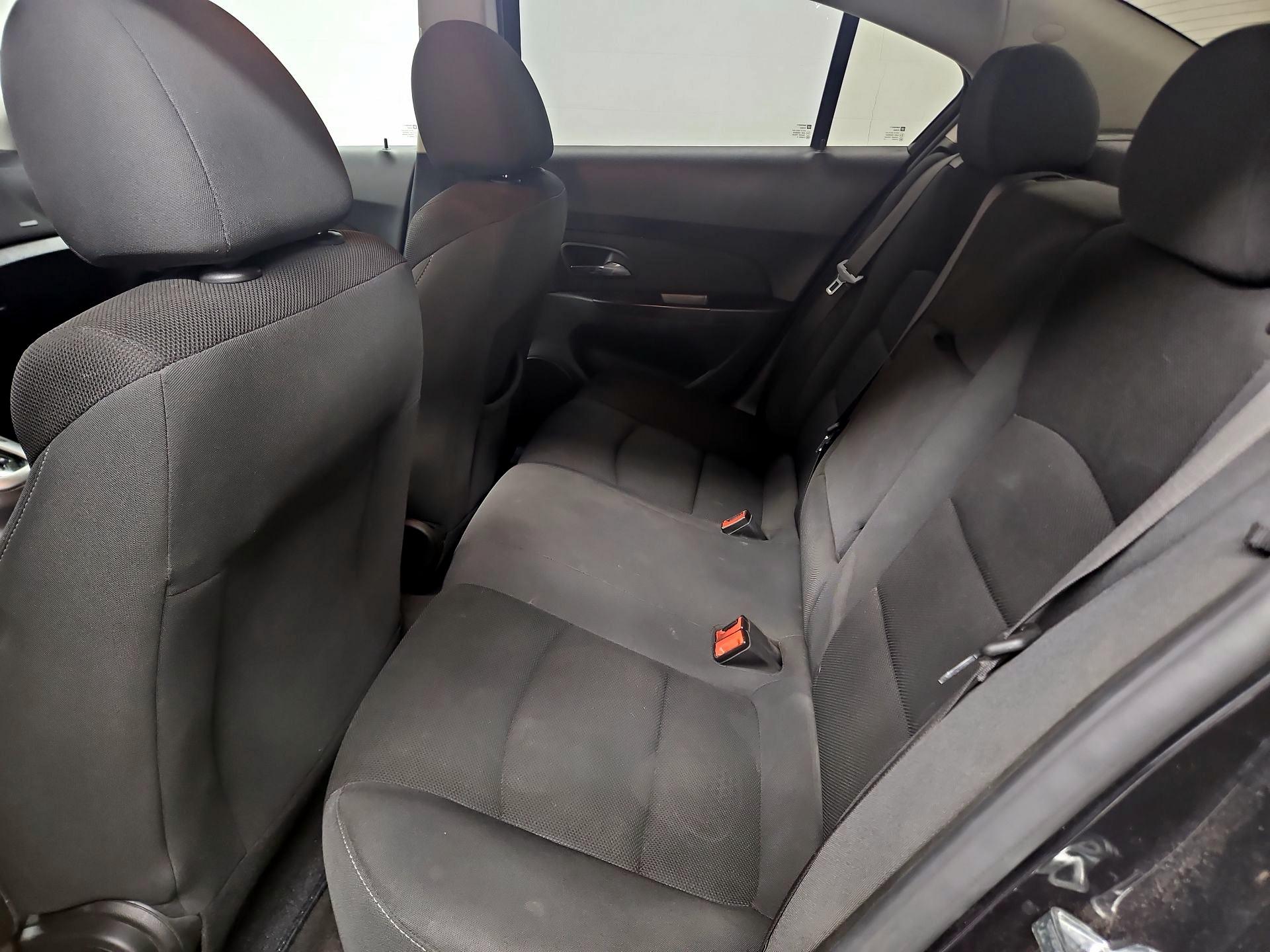 Thumbnail: 2016 Chevrolet Cruze - 19