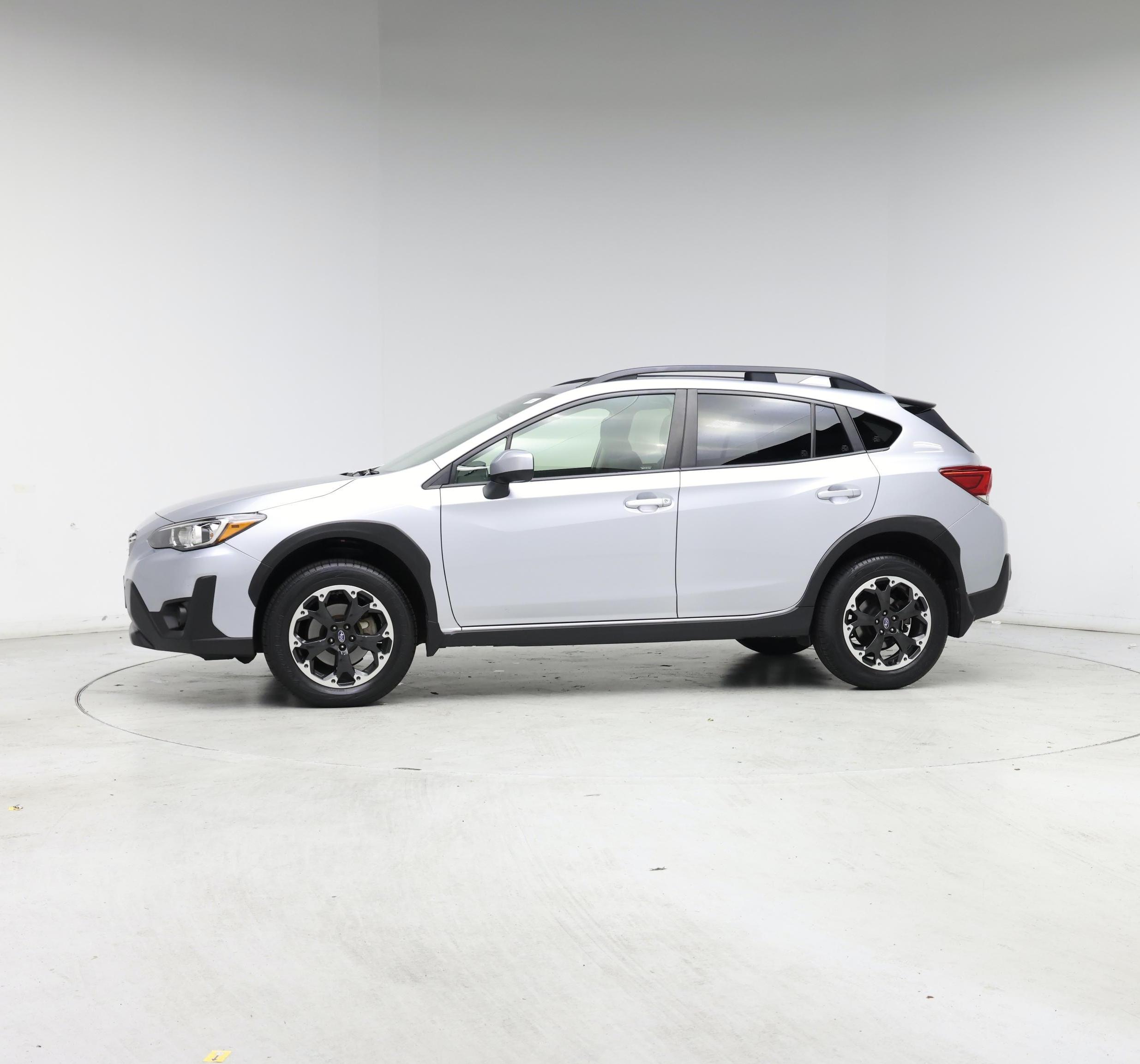 Thumbnail: 2021 Subaru Crosstrek - 3