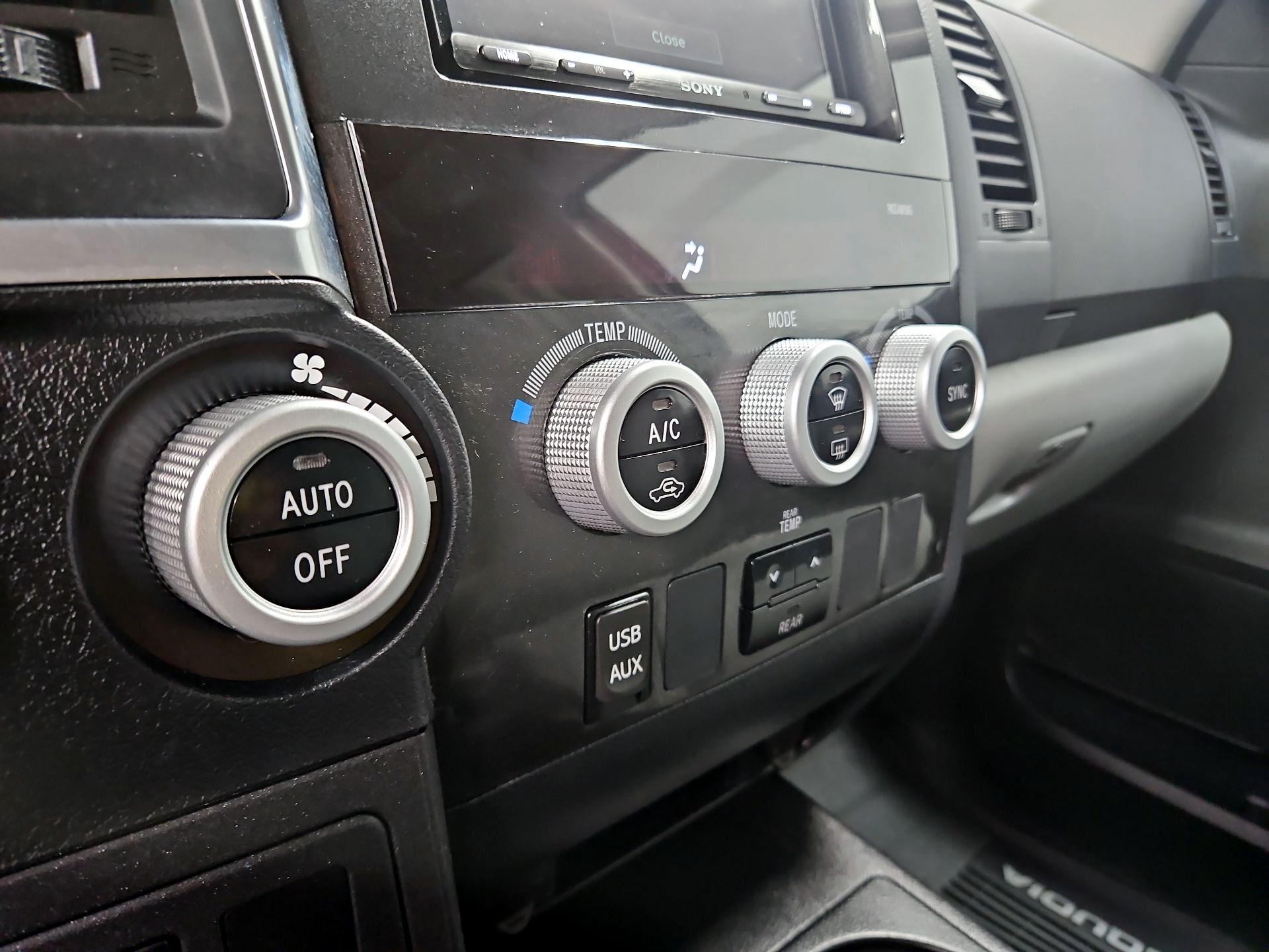 Thumbnail: 2018 Toyota Sequoia - 16