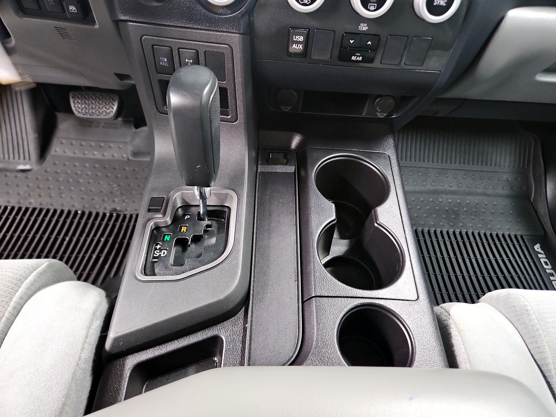 Thumbnail: 2018 Toyota Sequoia - 17