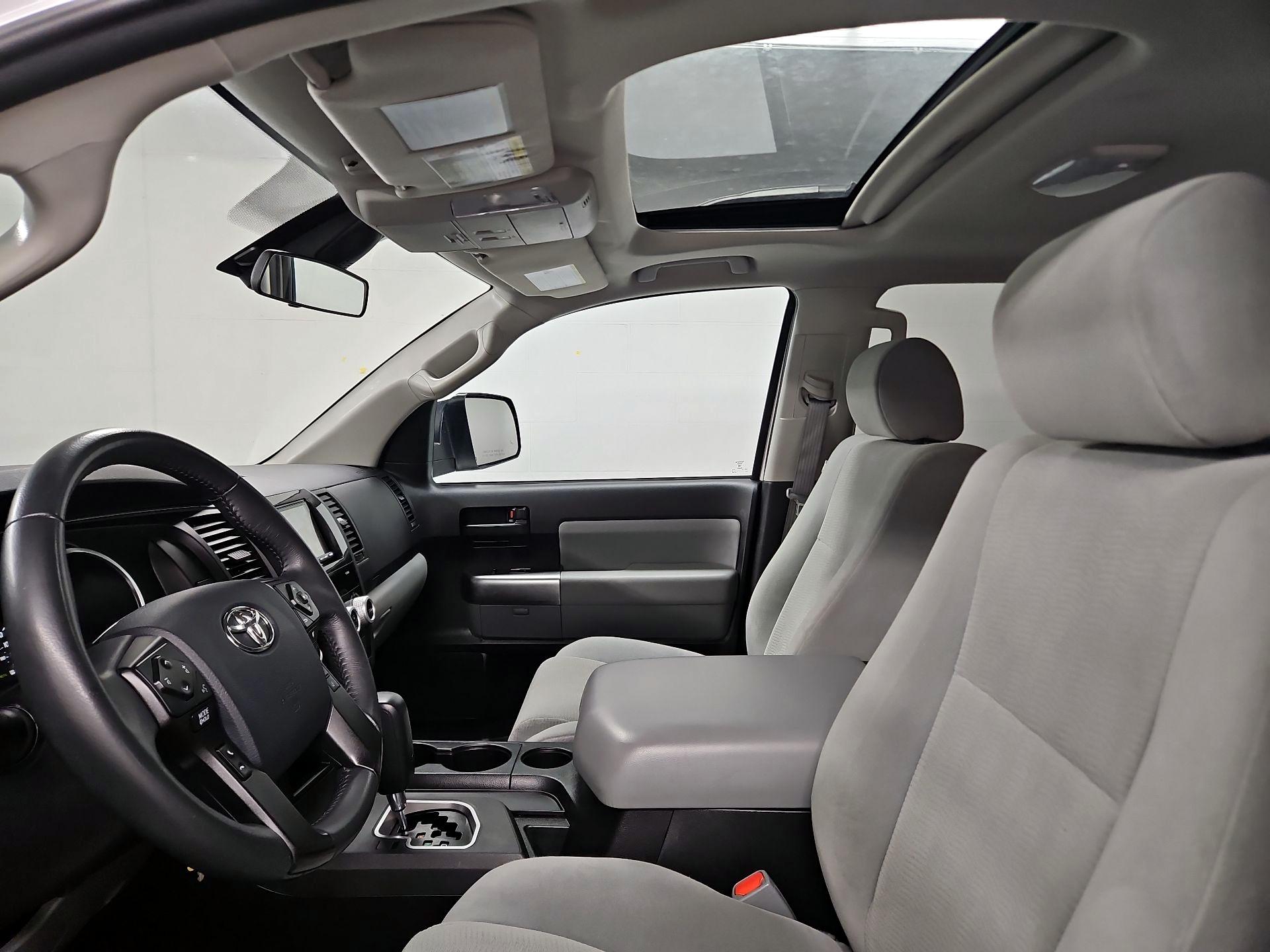 Thumbnail: 2018 Toyota Sequoia - 19