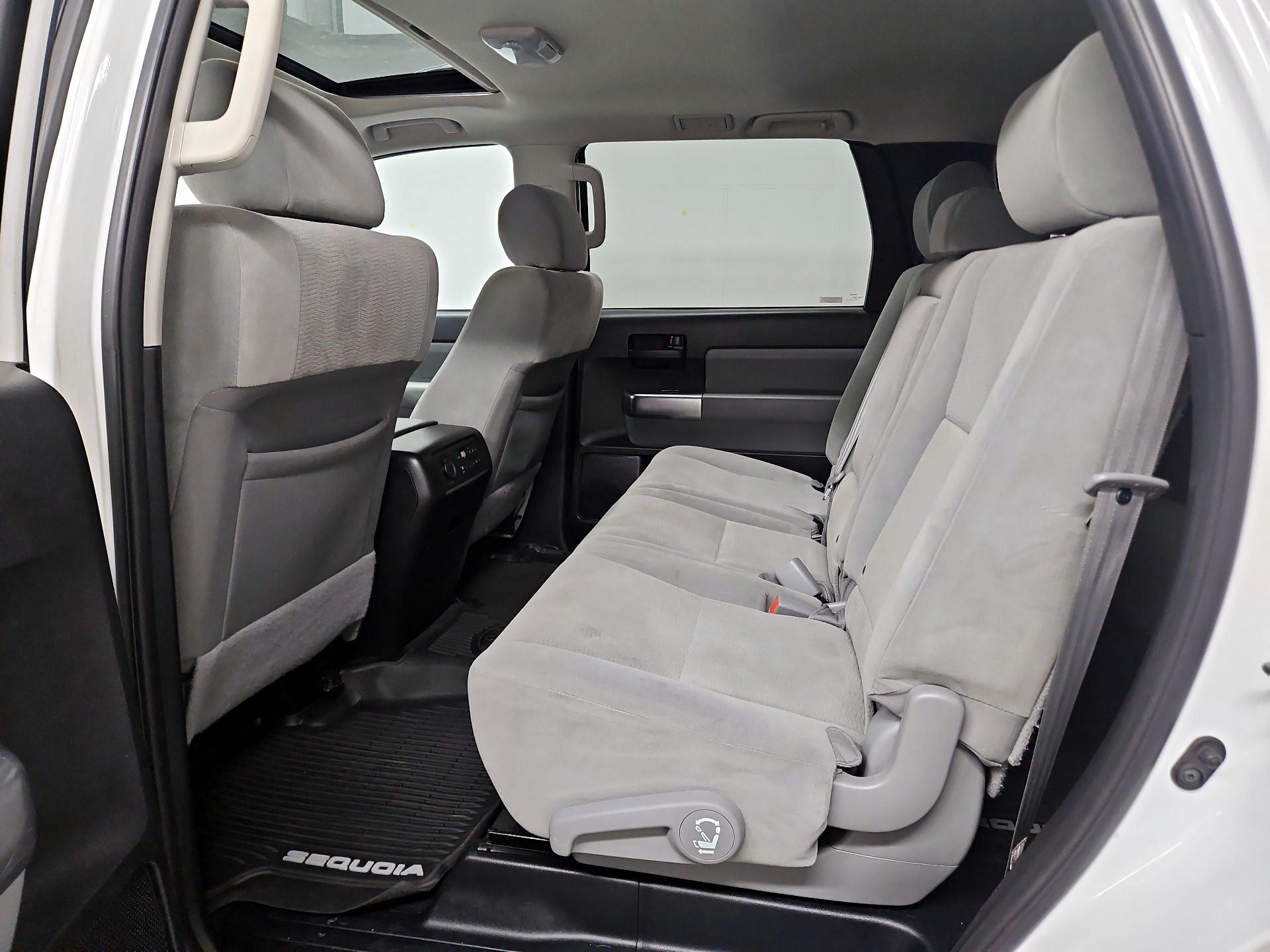 Thumbnail: 2018 Toyota Sequoia - 20