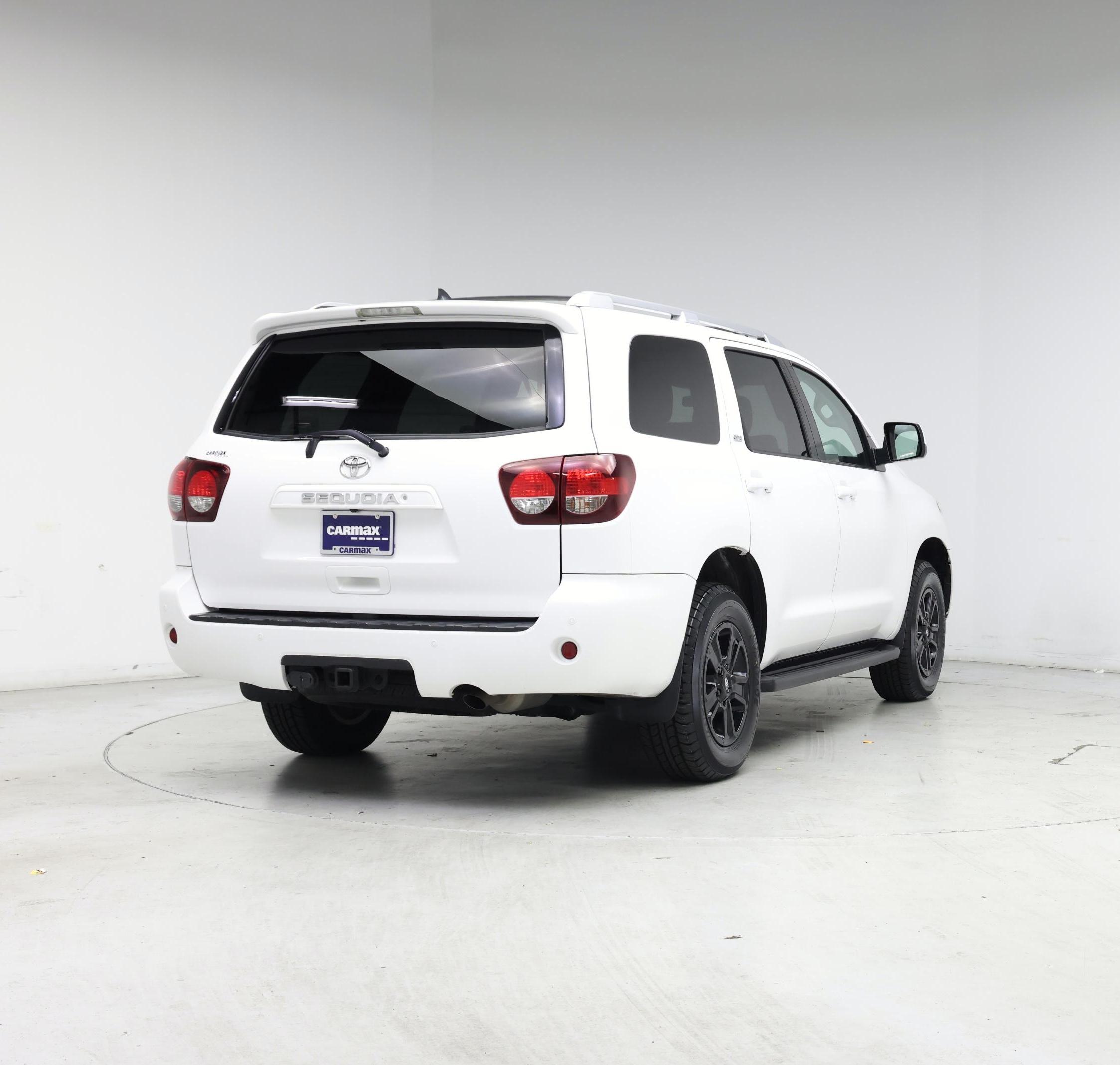 Thumbnail: 2018 Toyota Sequoia - 8