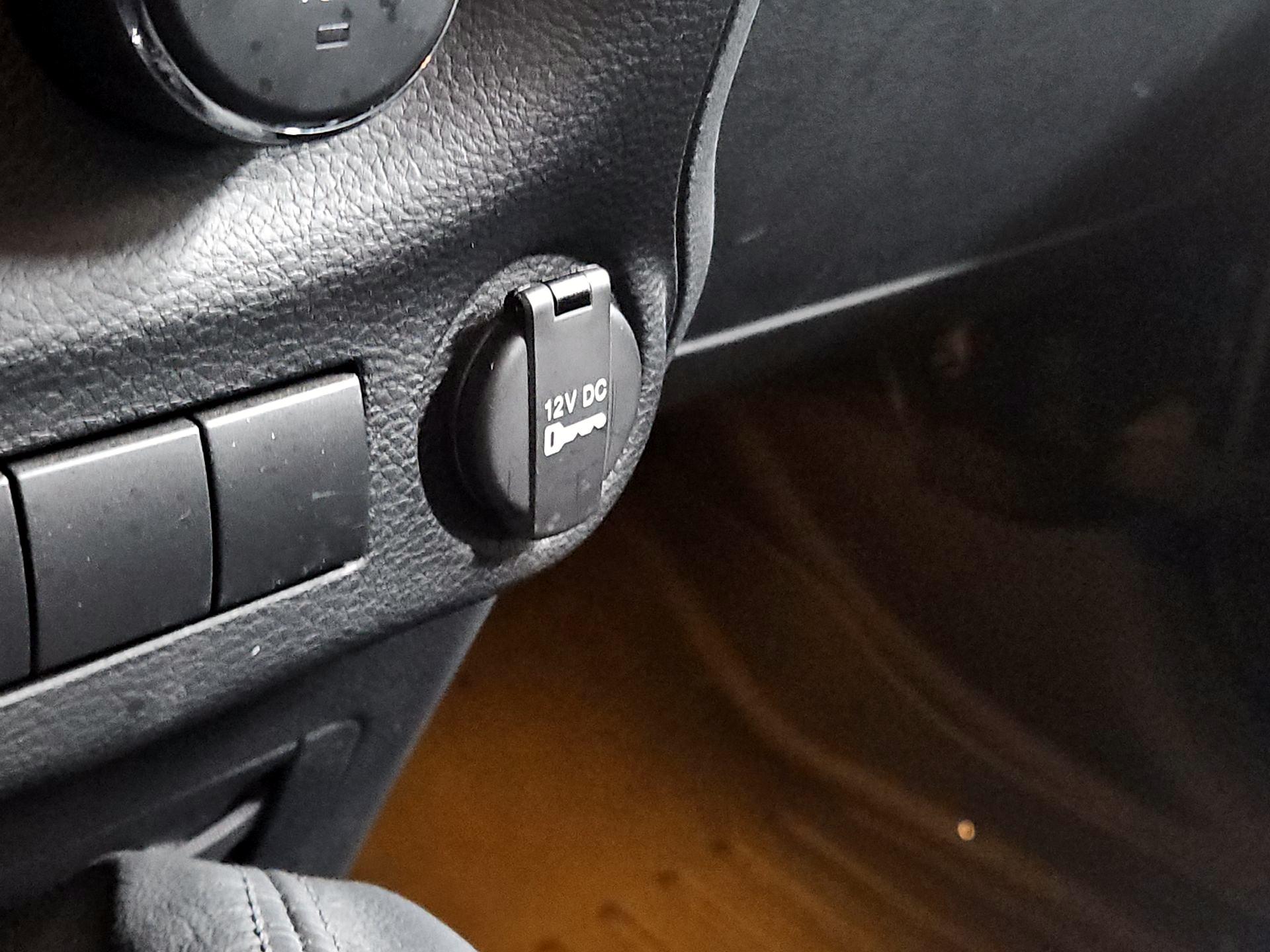 Thumbnail: 2013 Jeep Wrangler - 16