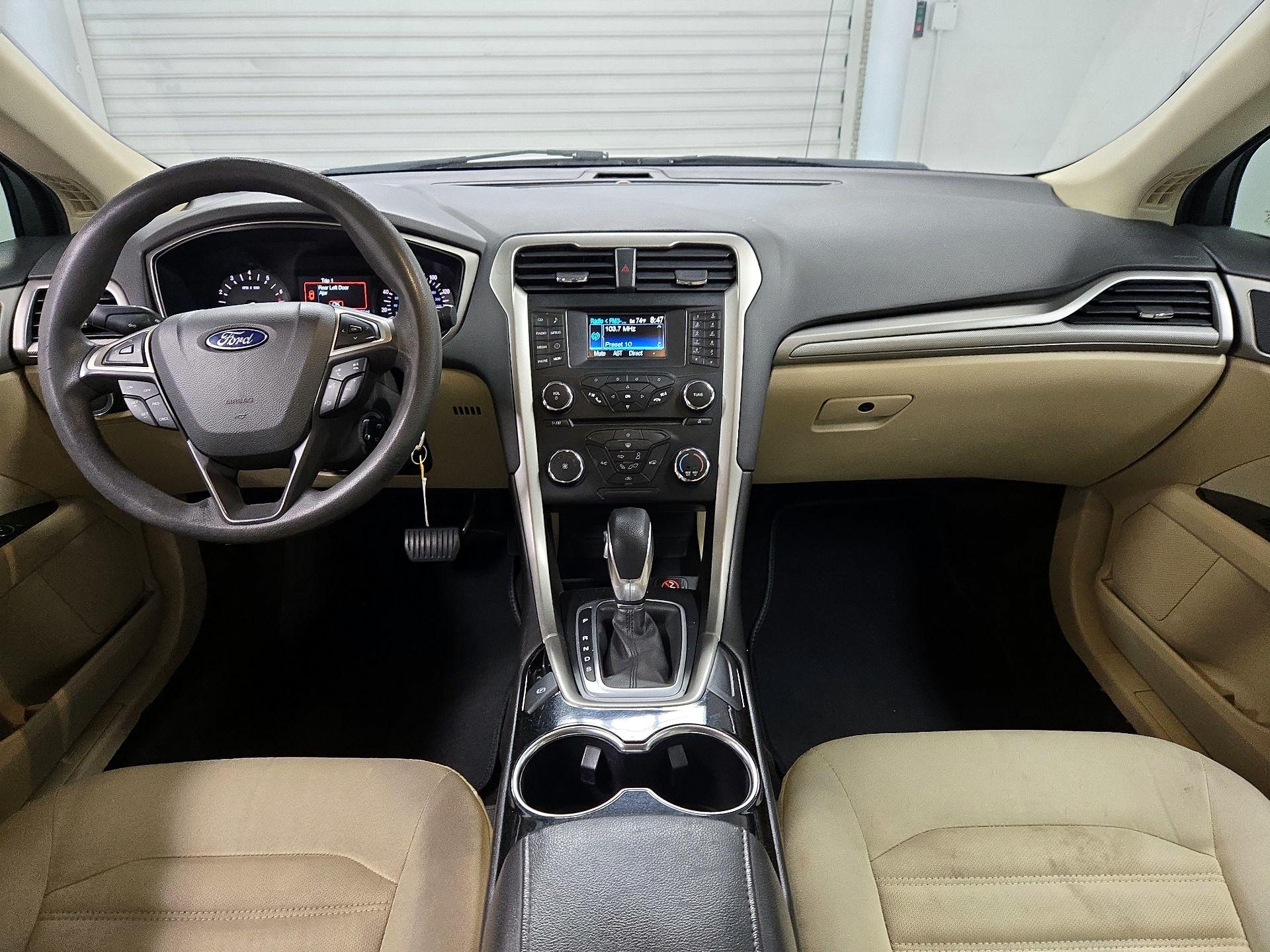 Thumbnail: 2014 Ford Fusion - 9