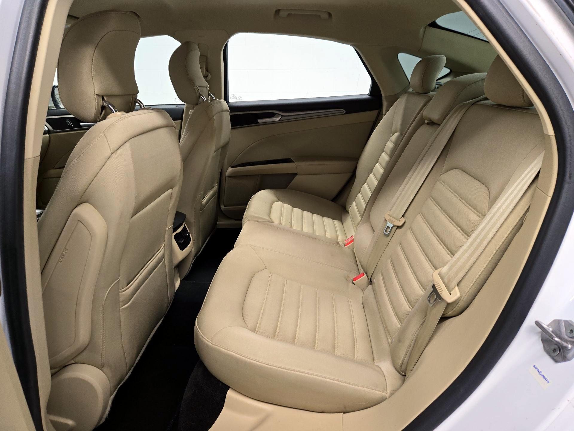Thumbnail: 2014 Ford Fusion - 18