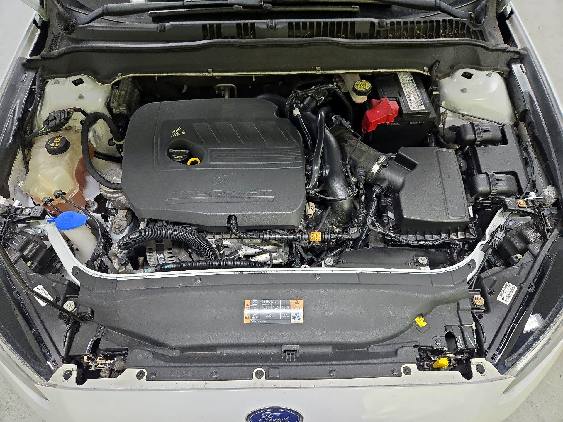 Thumbnail: 2014 Ford Fusion - 20