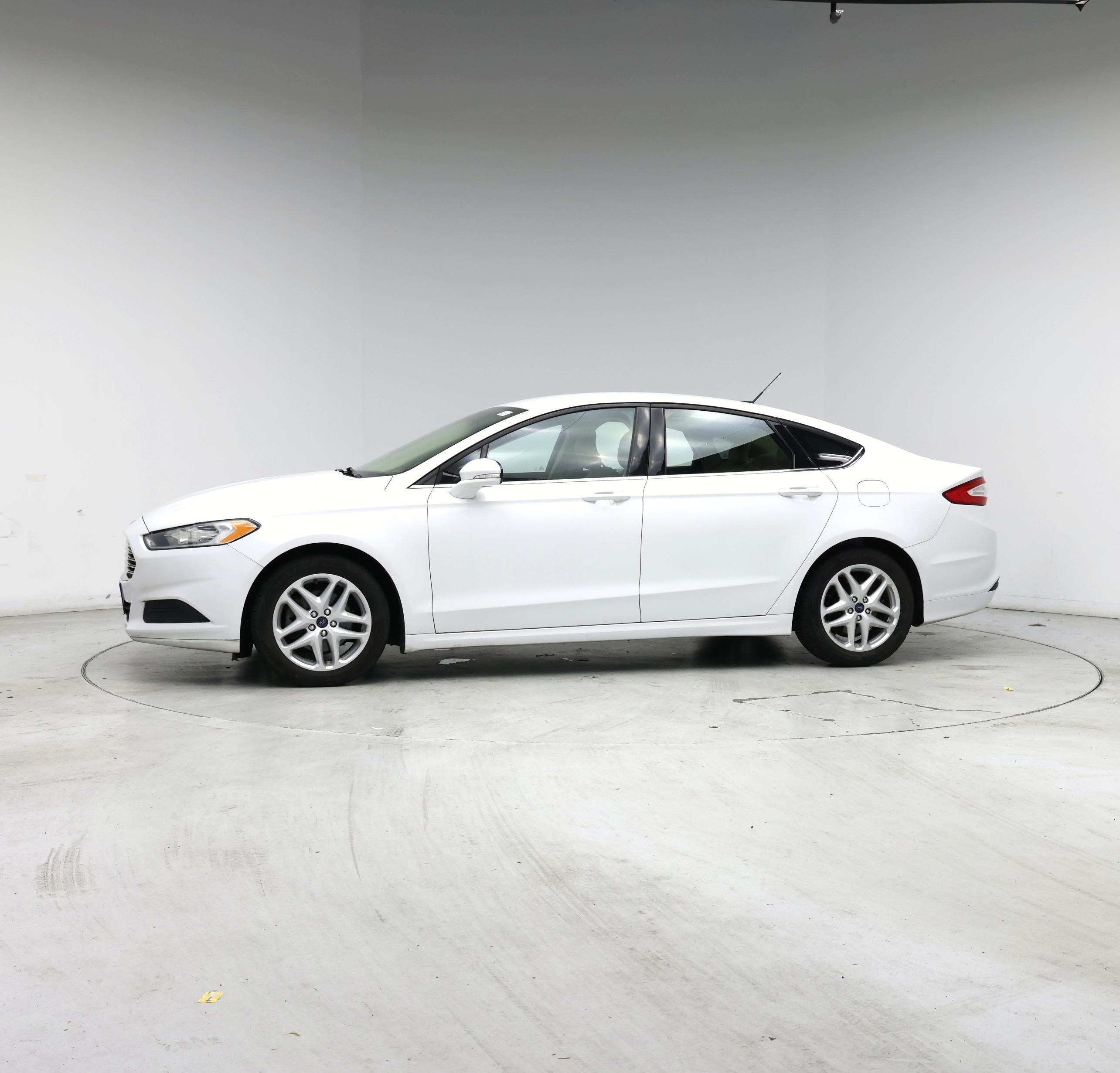 Thumbnail: 2014 Ford Fusion - 3