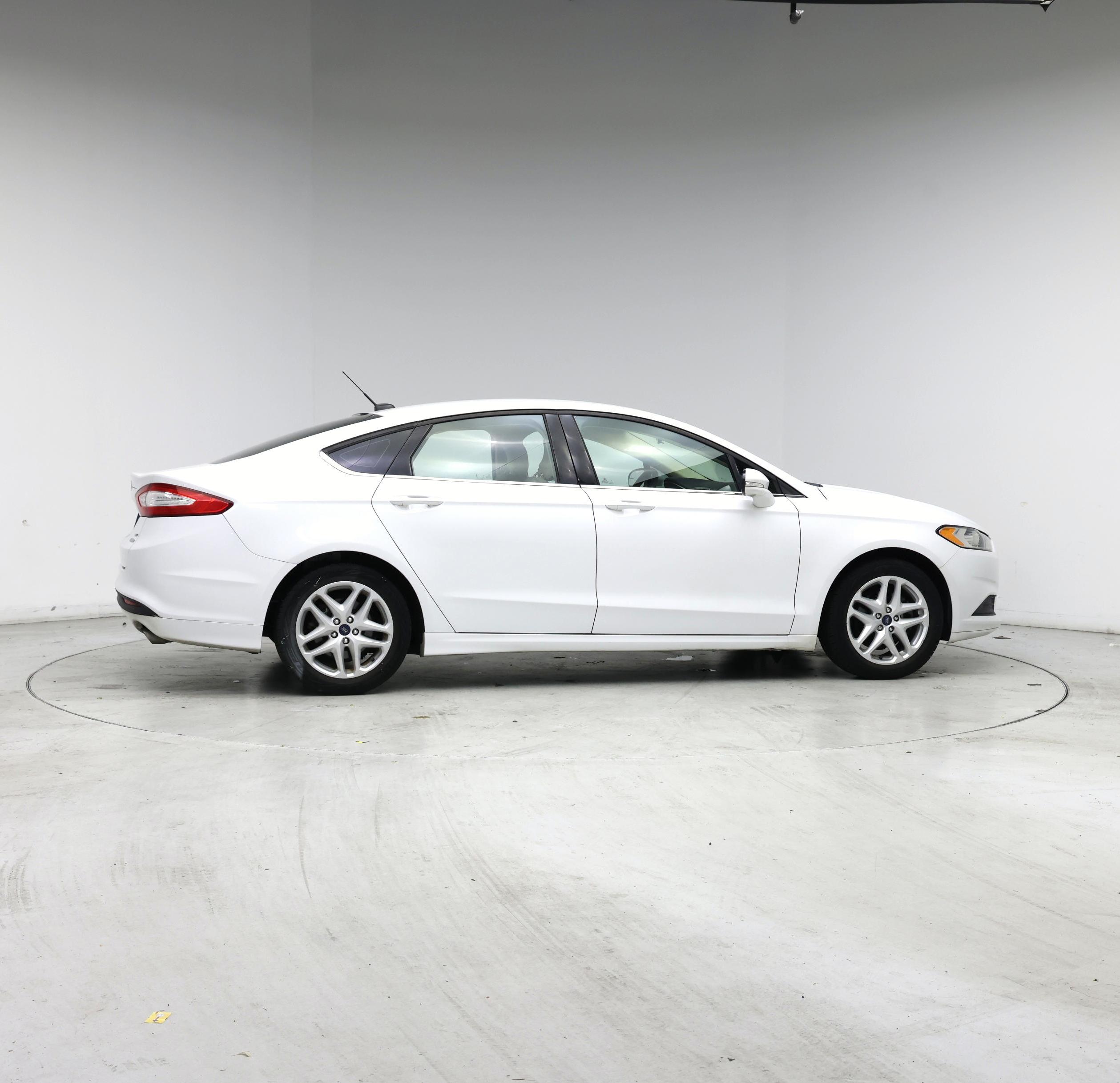 Thumbnail: 2014 Ford Fusion - 7