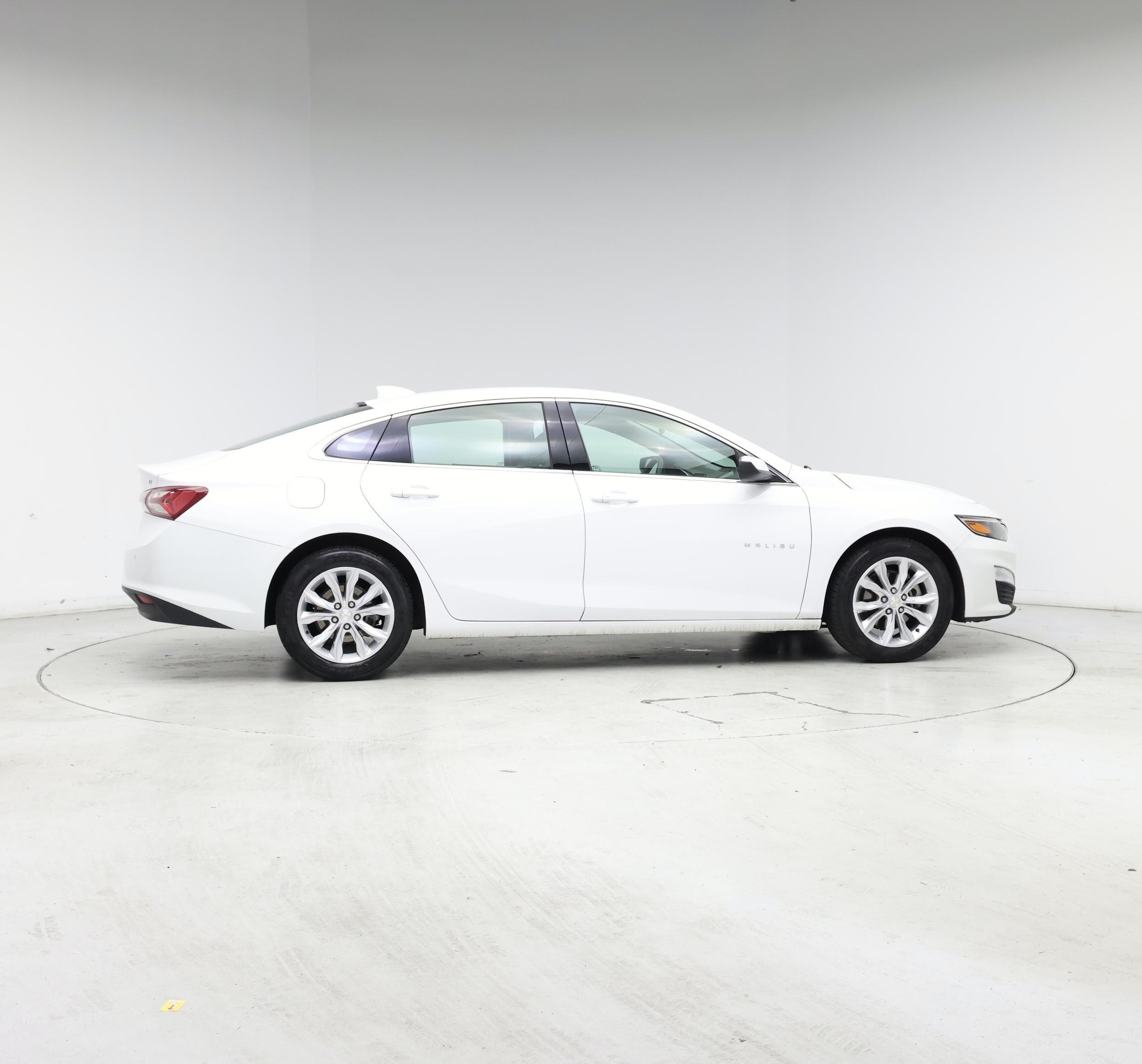 Thumbnail: 2021 Chevrolet Malibu - 7
