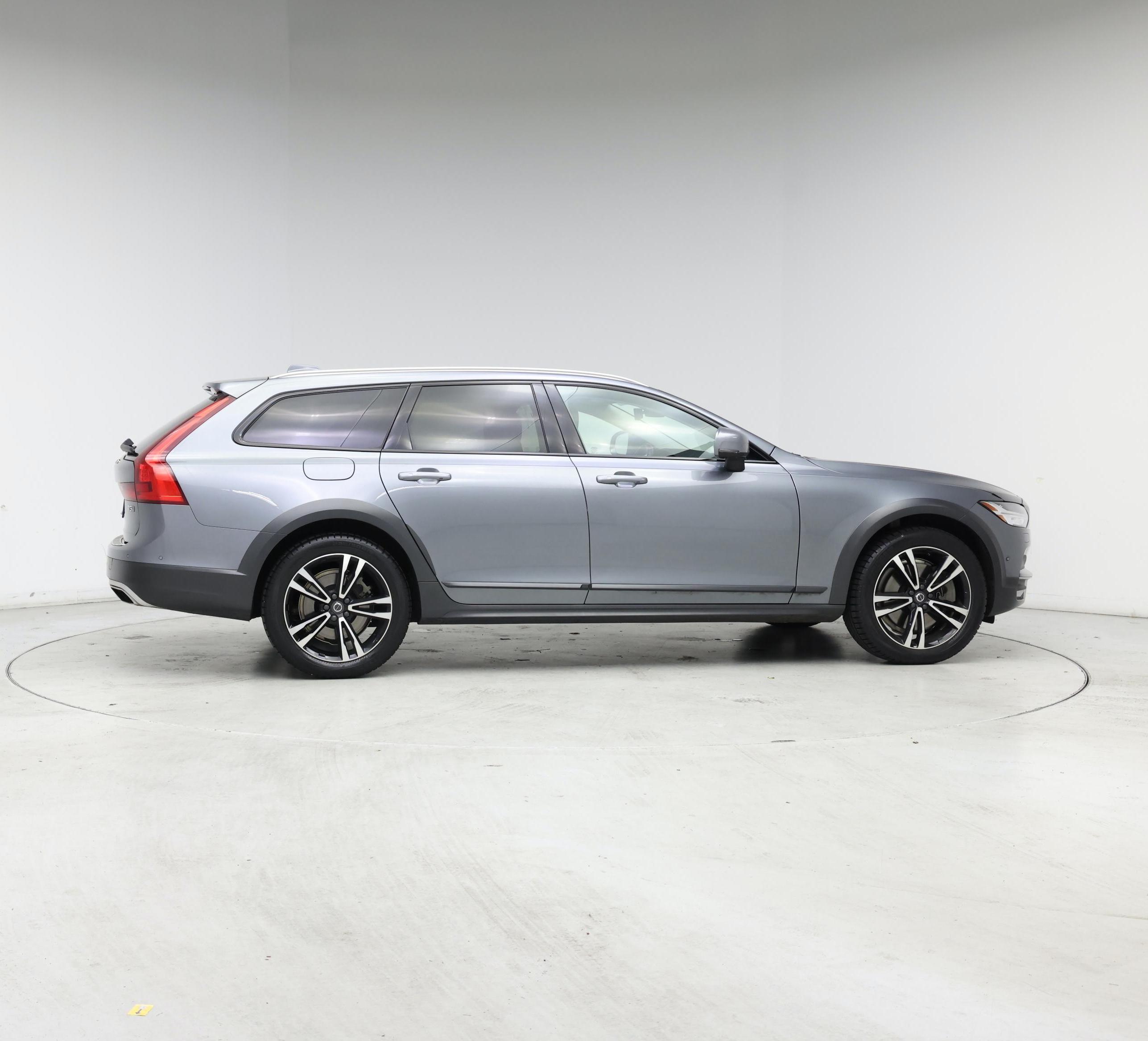 Thumbnail: 2019 Volvo V90 - 7