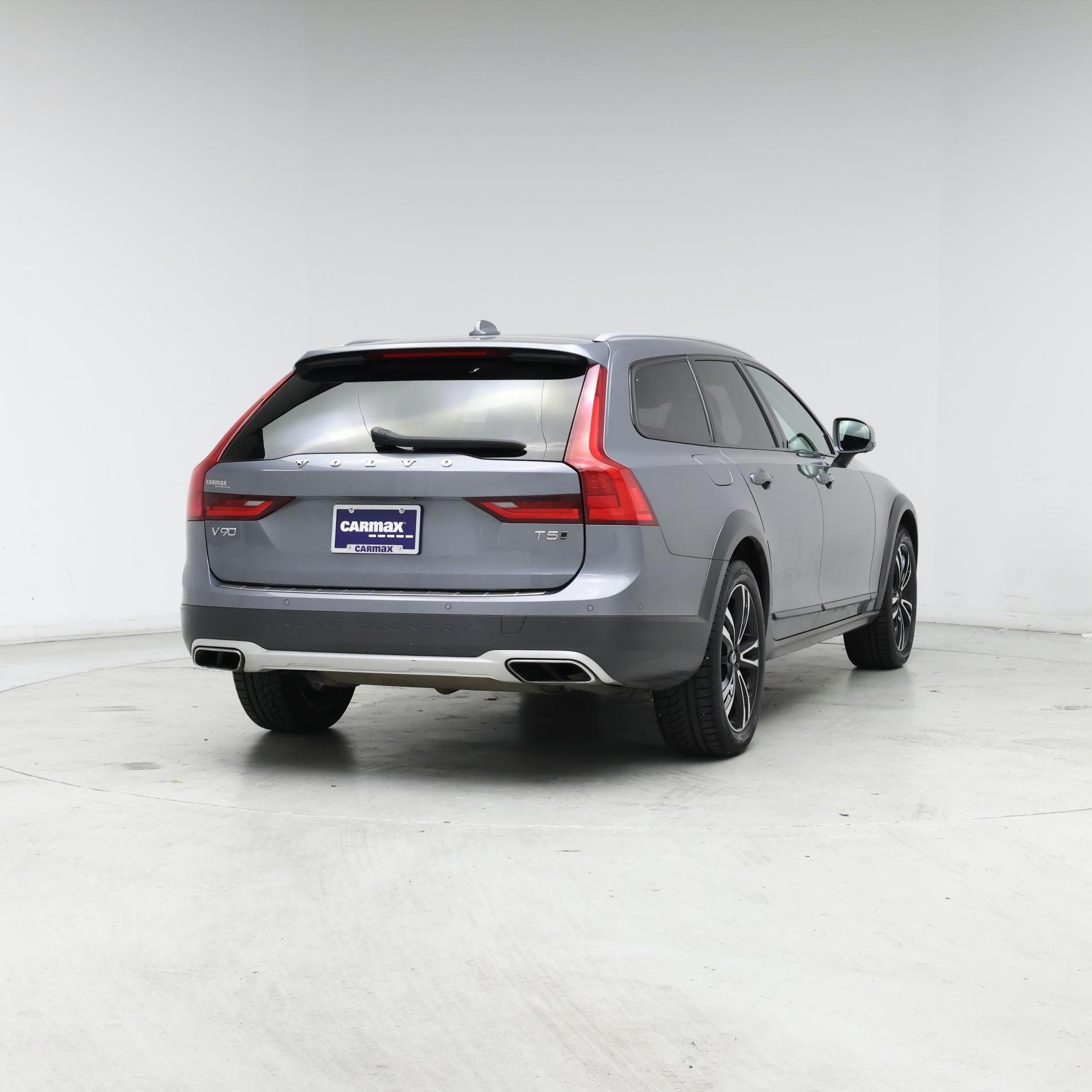 Thumbnail: 2019 Volvo V90 - 8