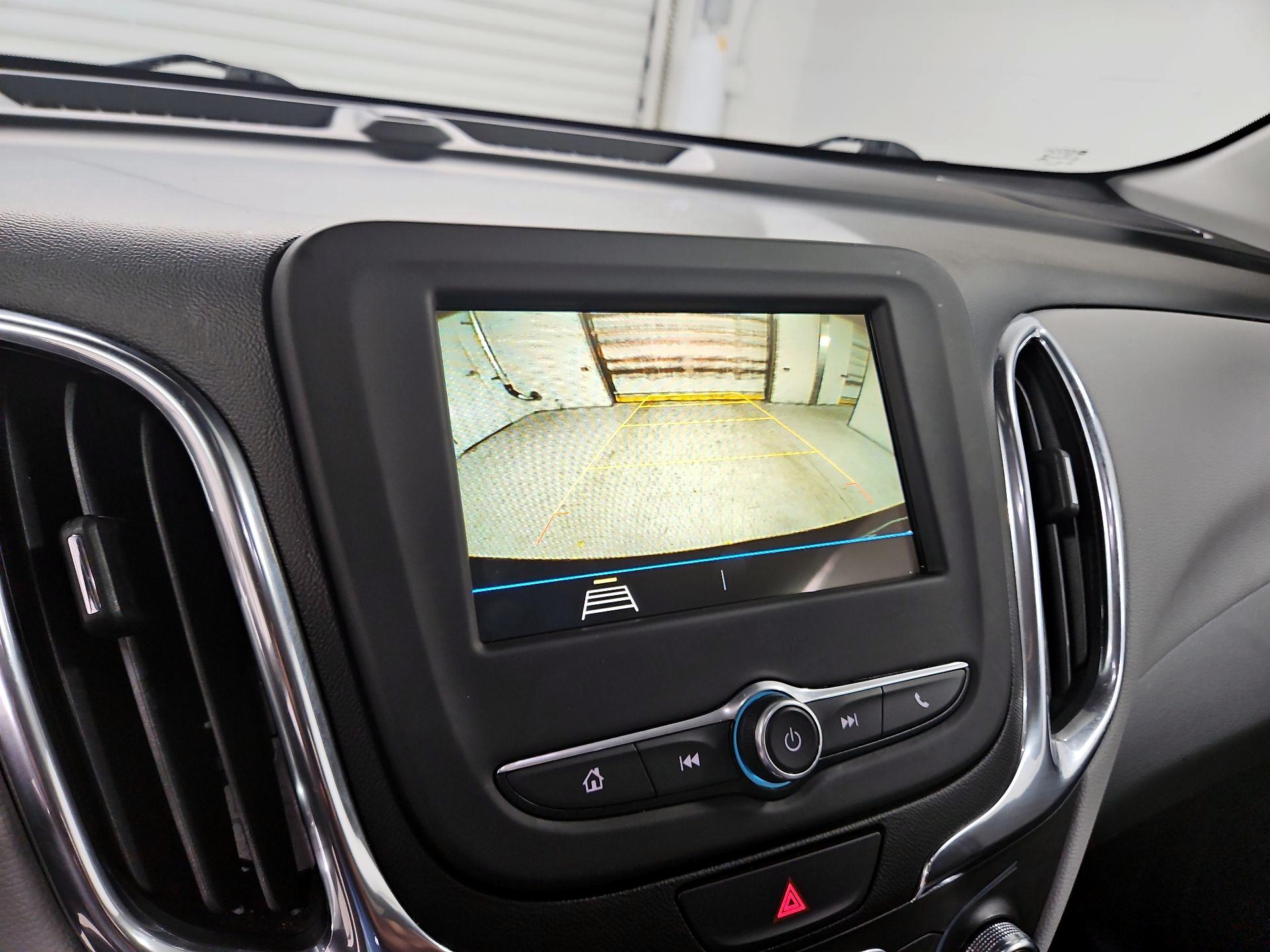 Thumbnail: 2019 Chevrolet Equinox - 14