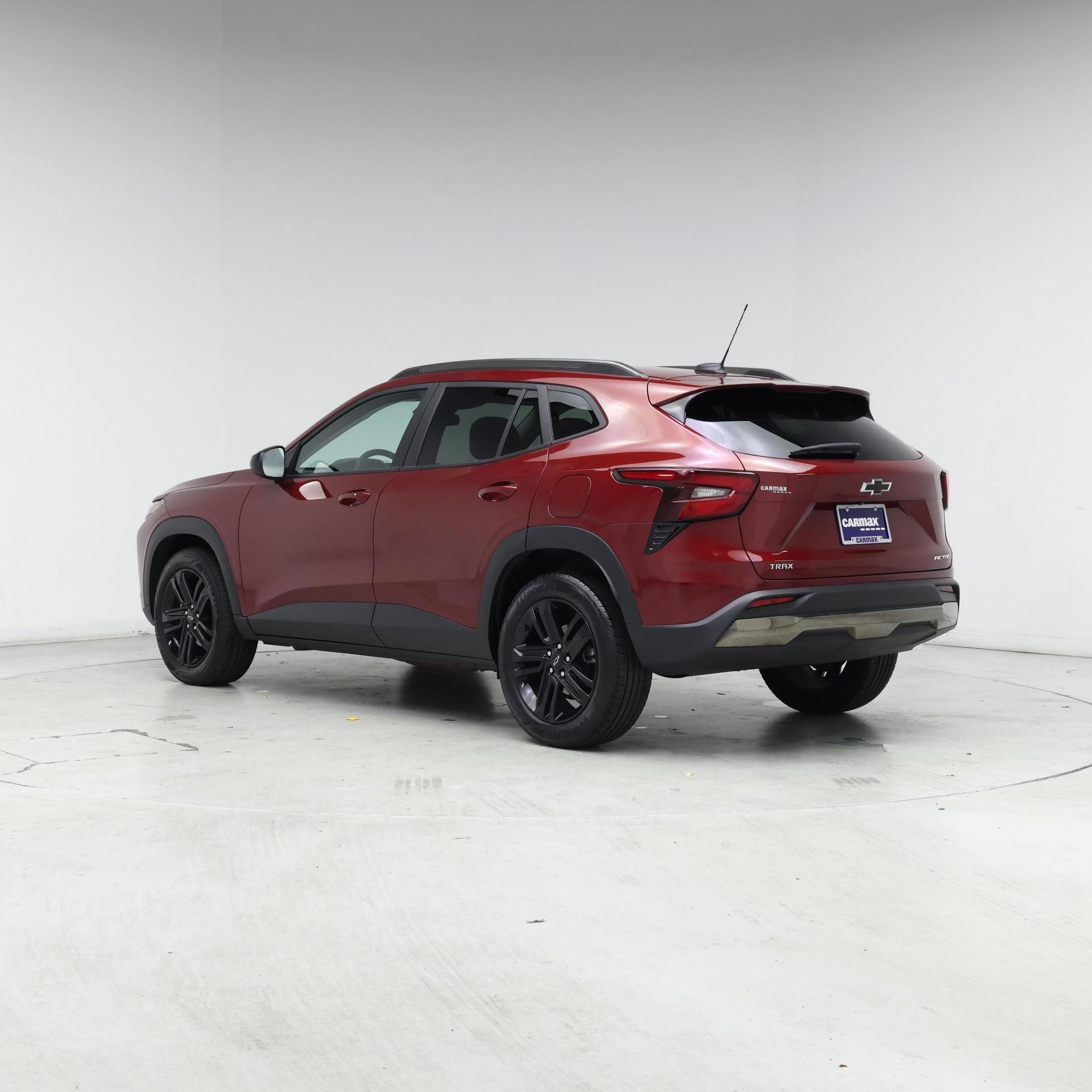 Thumbnail: 2024 Chevrolet Trax - 2