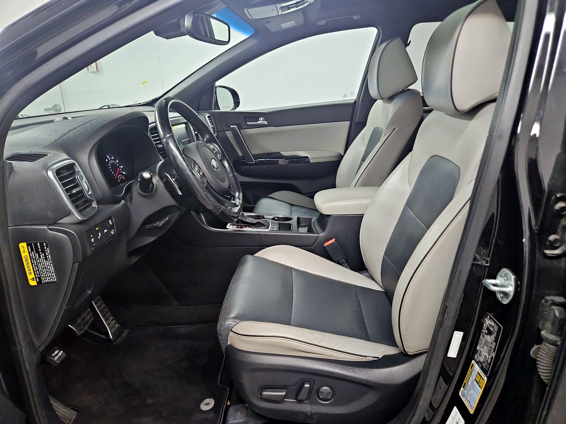 Thumbnail: 2017 Kia Sportage - 11