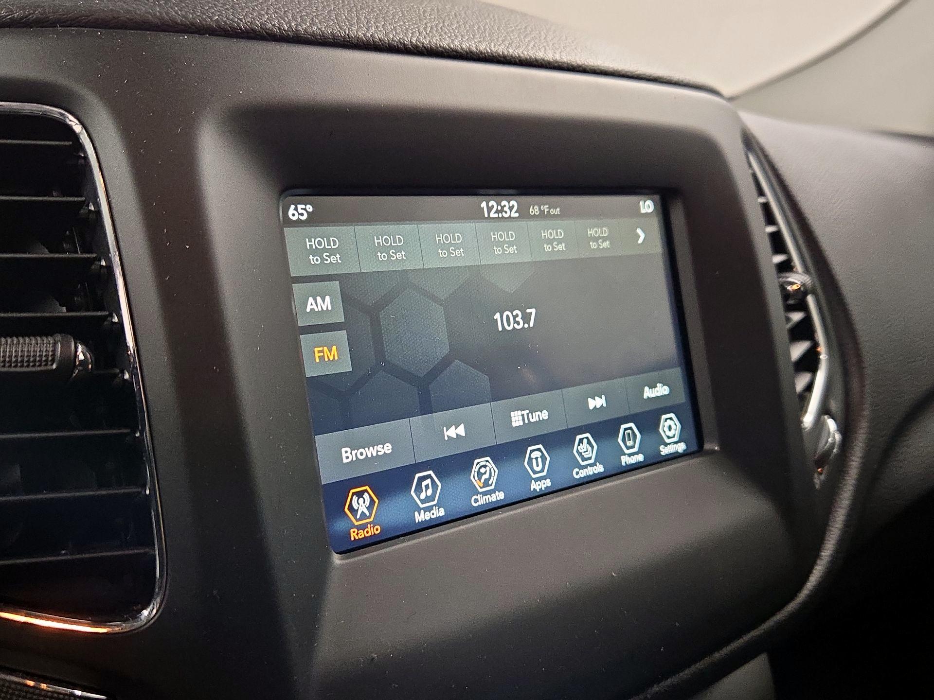 Thumbnail: 2019 Jeep Compass - 15