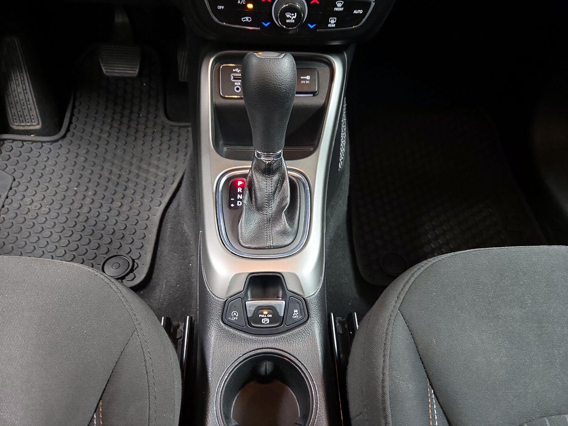 Thumbnail: 2019 Jeep Compass - 17