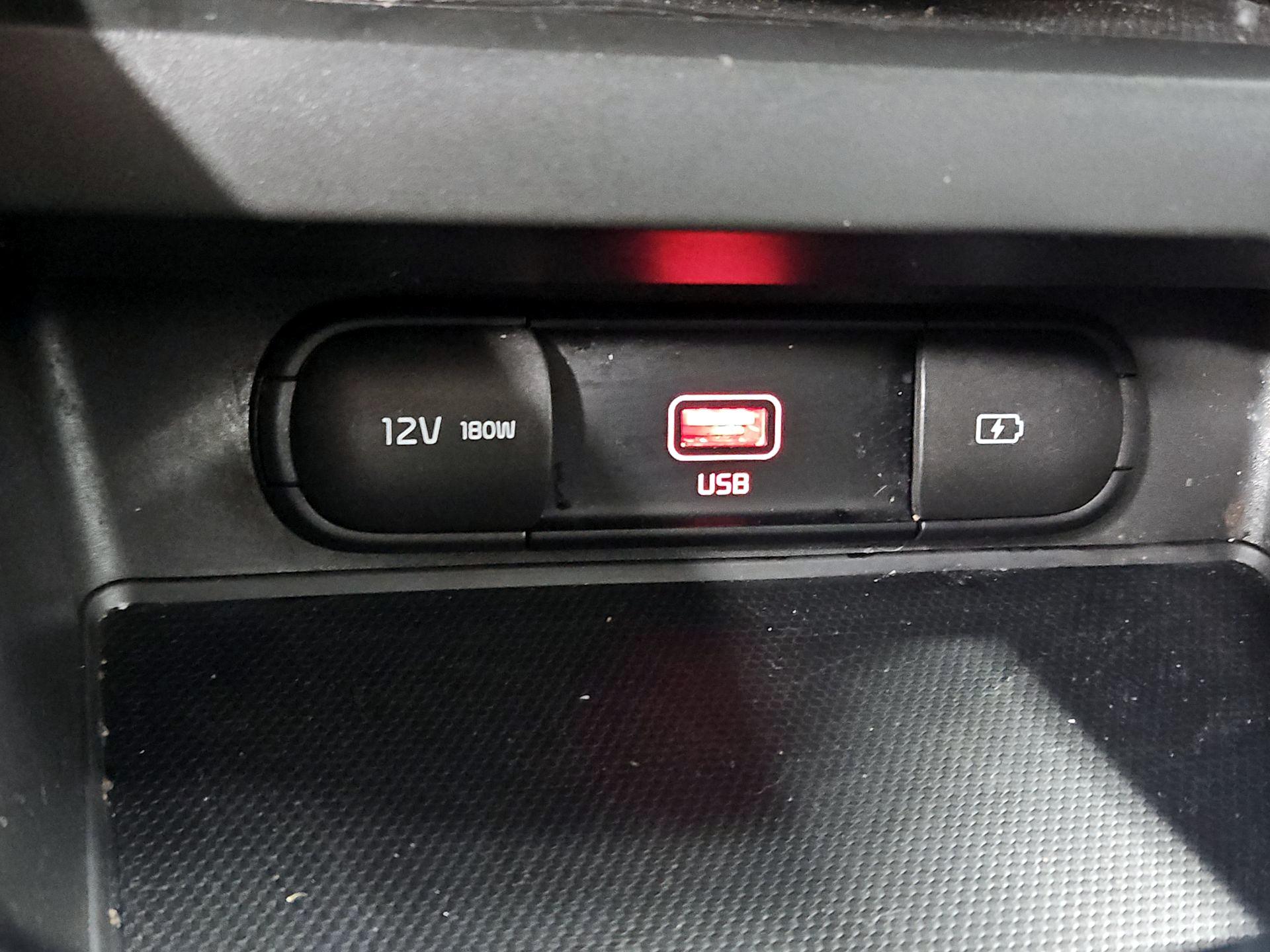 Thumbnail: 2020 Kia Soul - 19