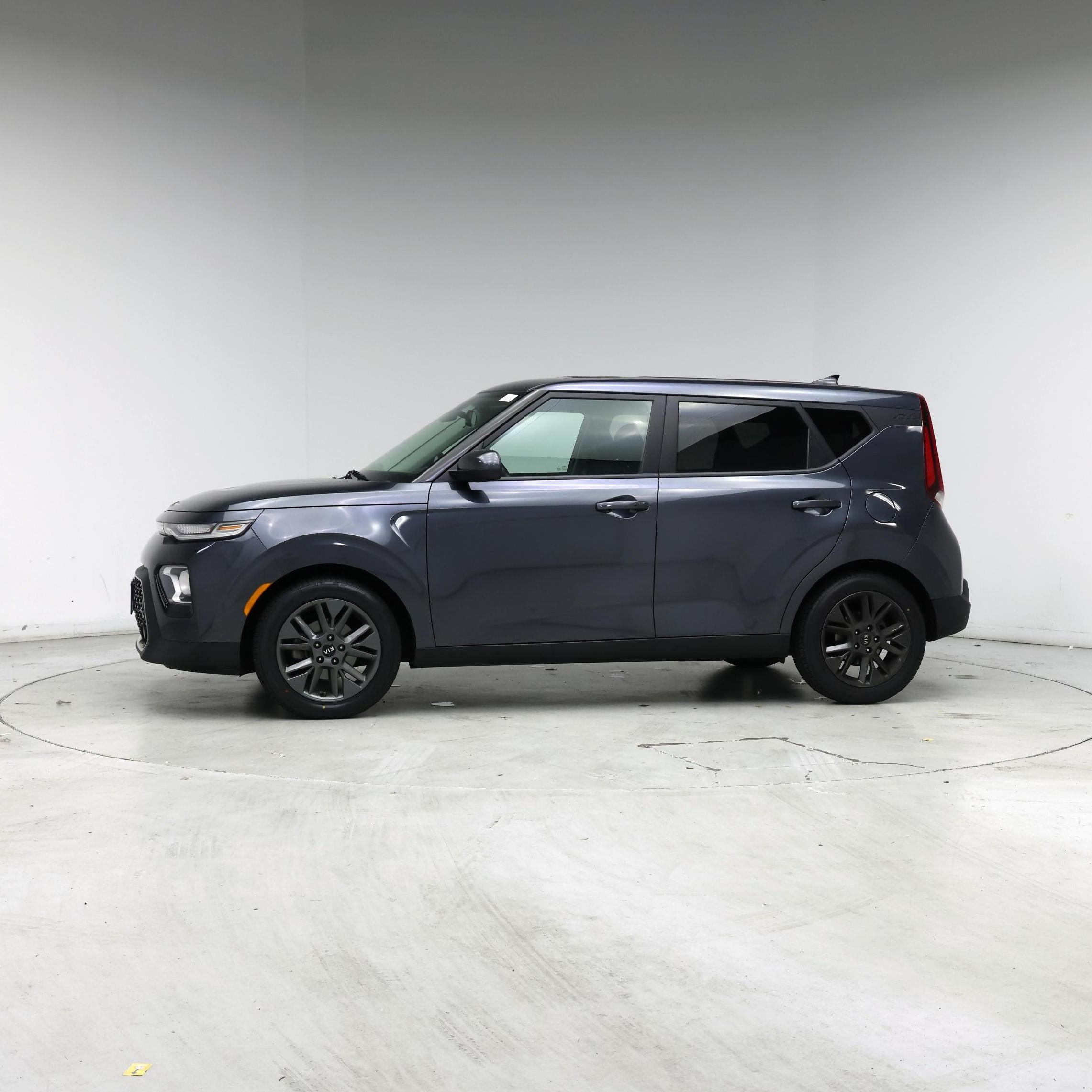 Thumbnail: 2020 Kia Soul - 3