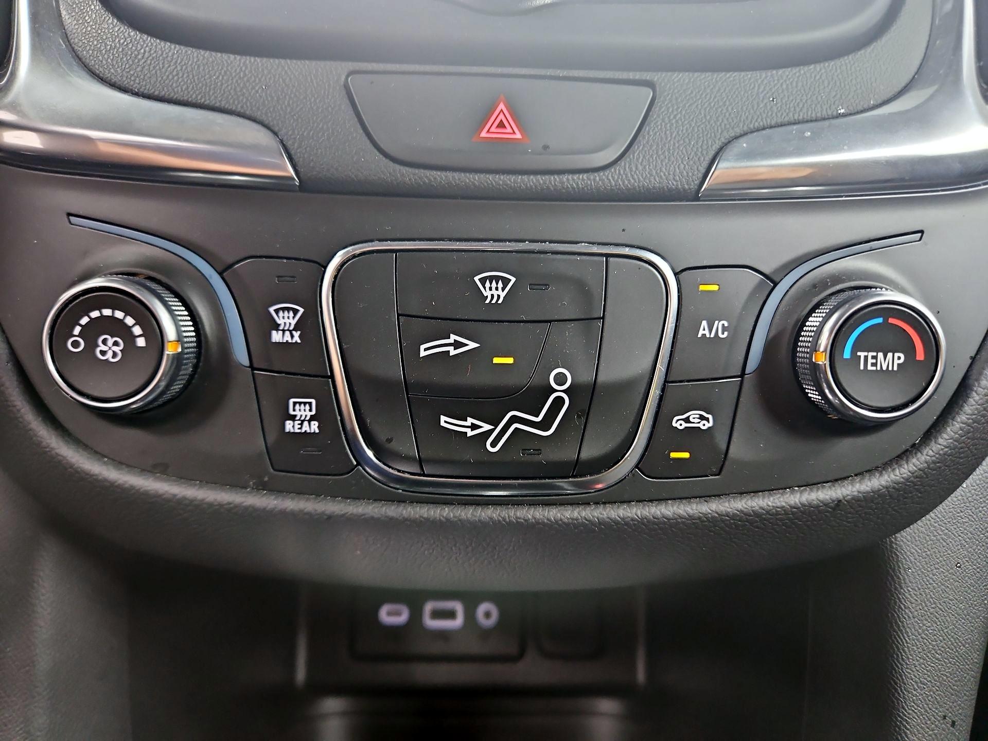 Thumbnail: 2021 Chevrolet Equinox - 16