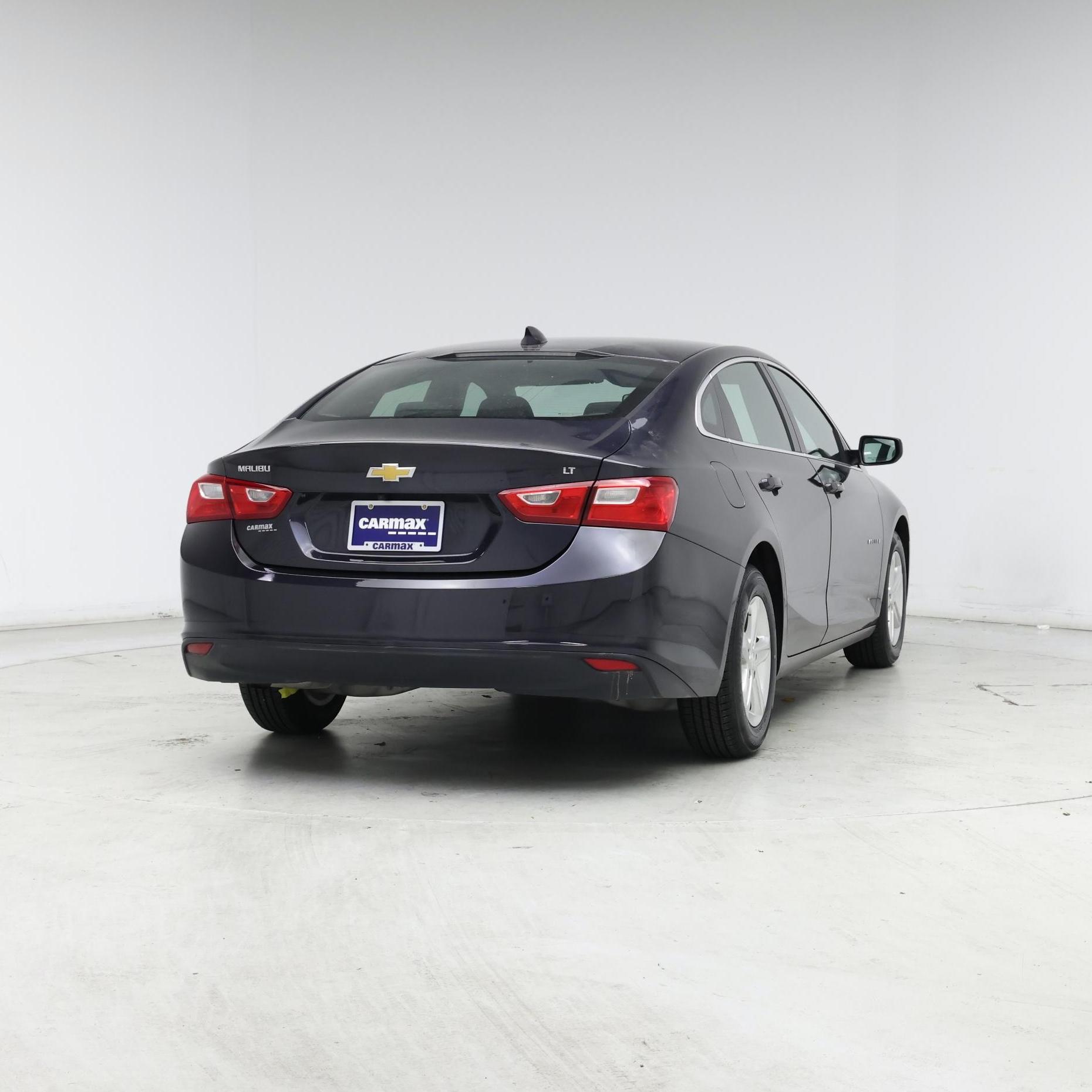 Thumbnail: 2023 Chevrolet Malibu - 8