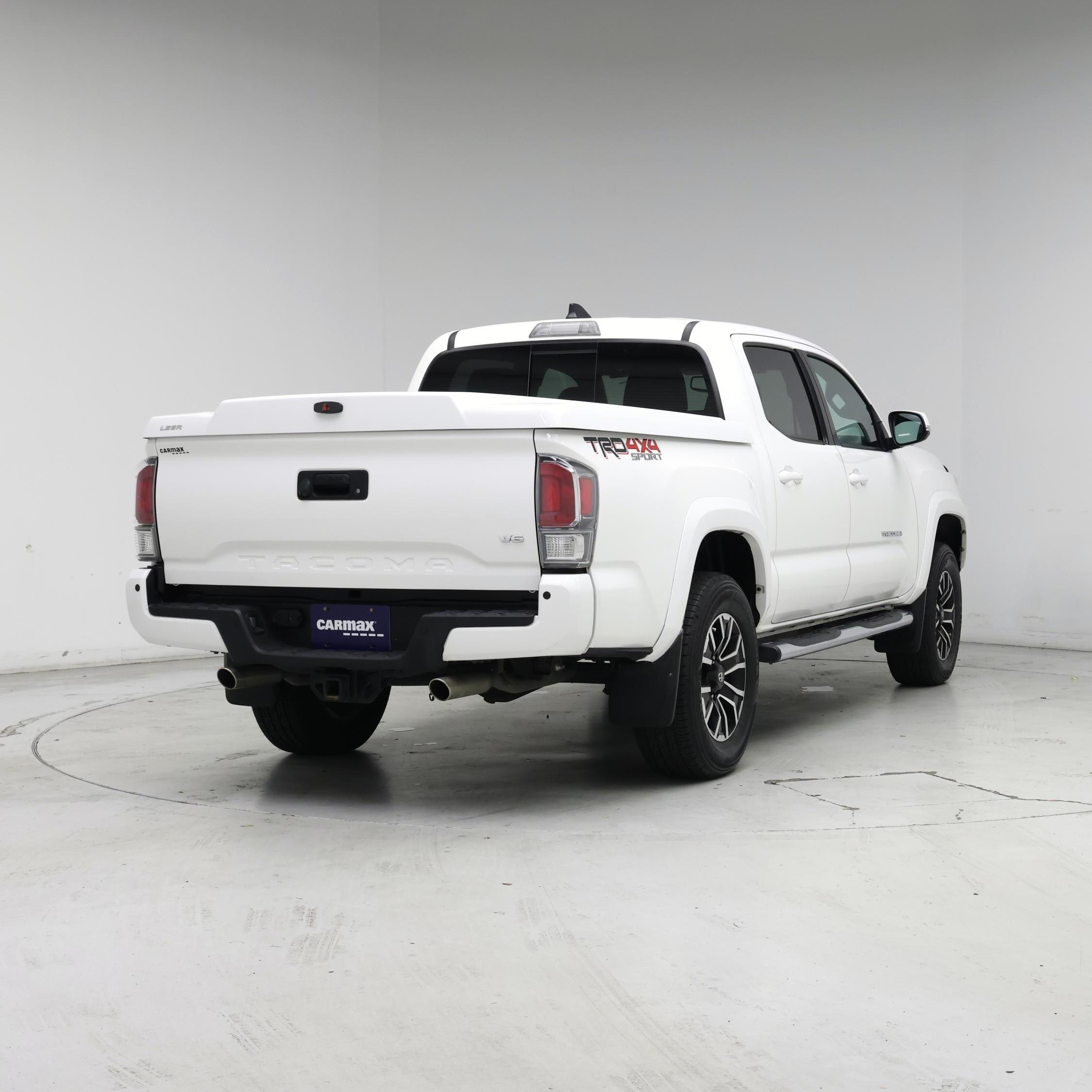 Thumbnail: 2021 Toyota Tacoma - 8
