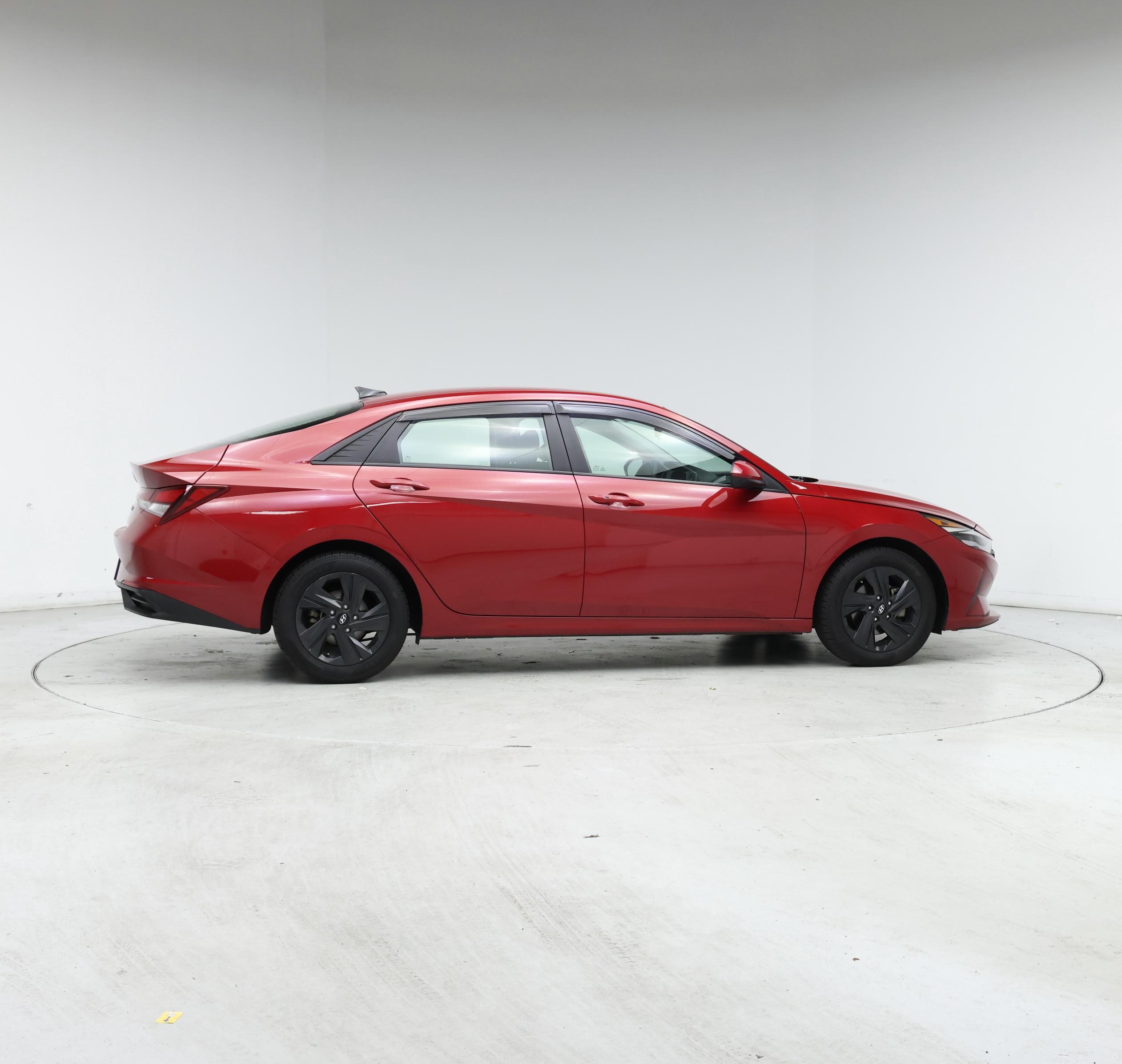 Thumbnail: 2022 Hyundai Elantra - 7