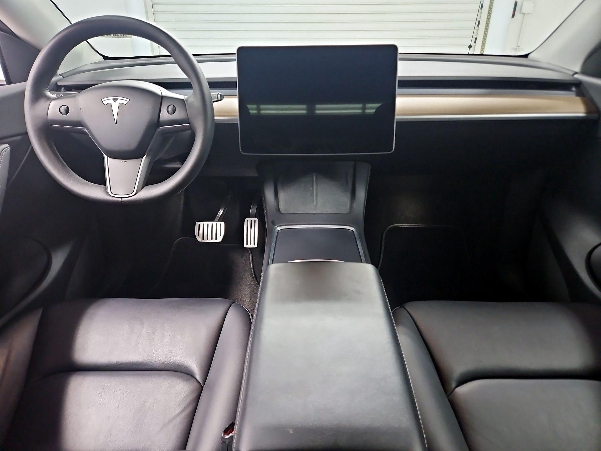 Thumbnail: 2022 Tesla Model Y - 9
