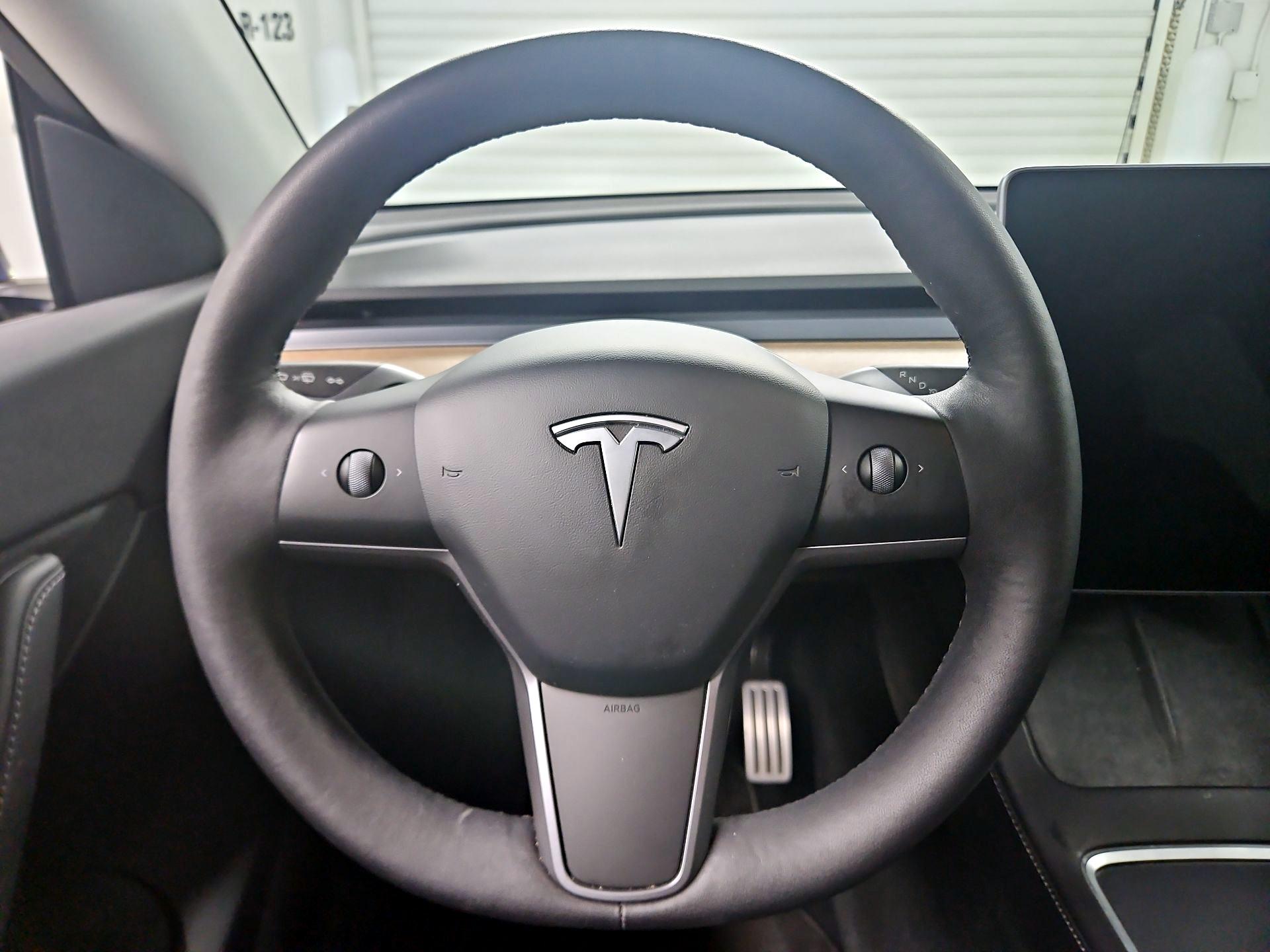 Thumbnail: 2022 Tesla Model Y - 10
