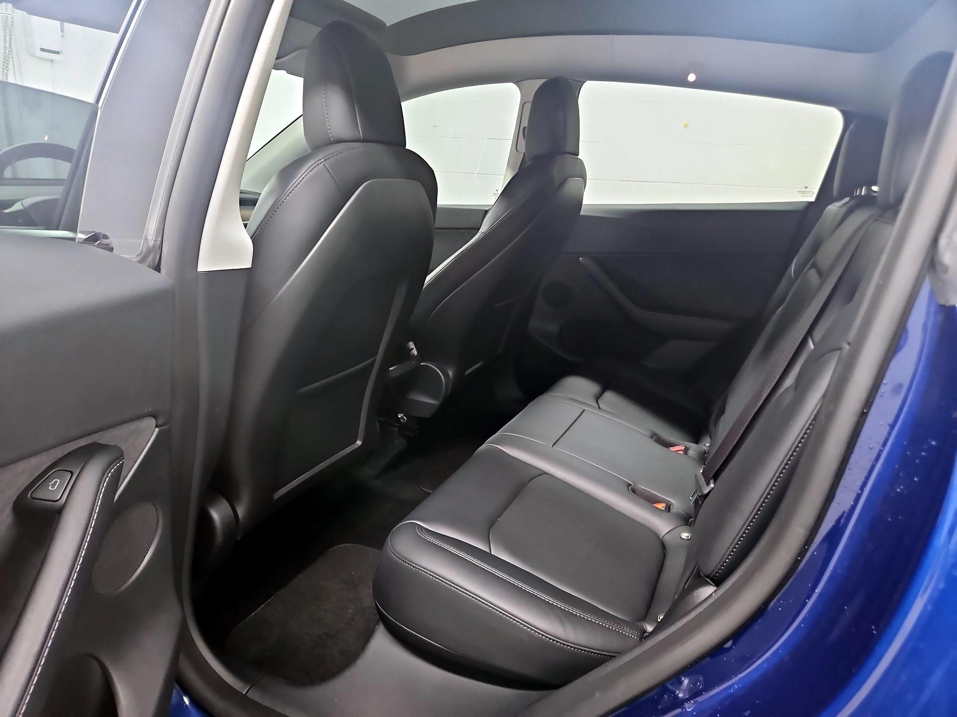 Thumbnail: 2022 Tesla Model Y - 19