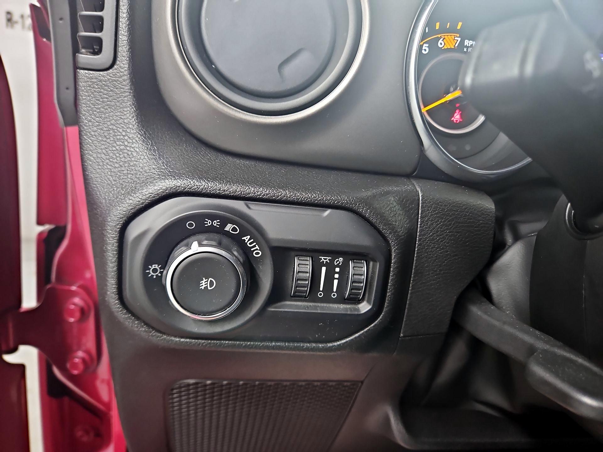 Thumbnail: 2022 Jeep Wrangler - 13