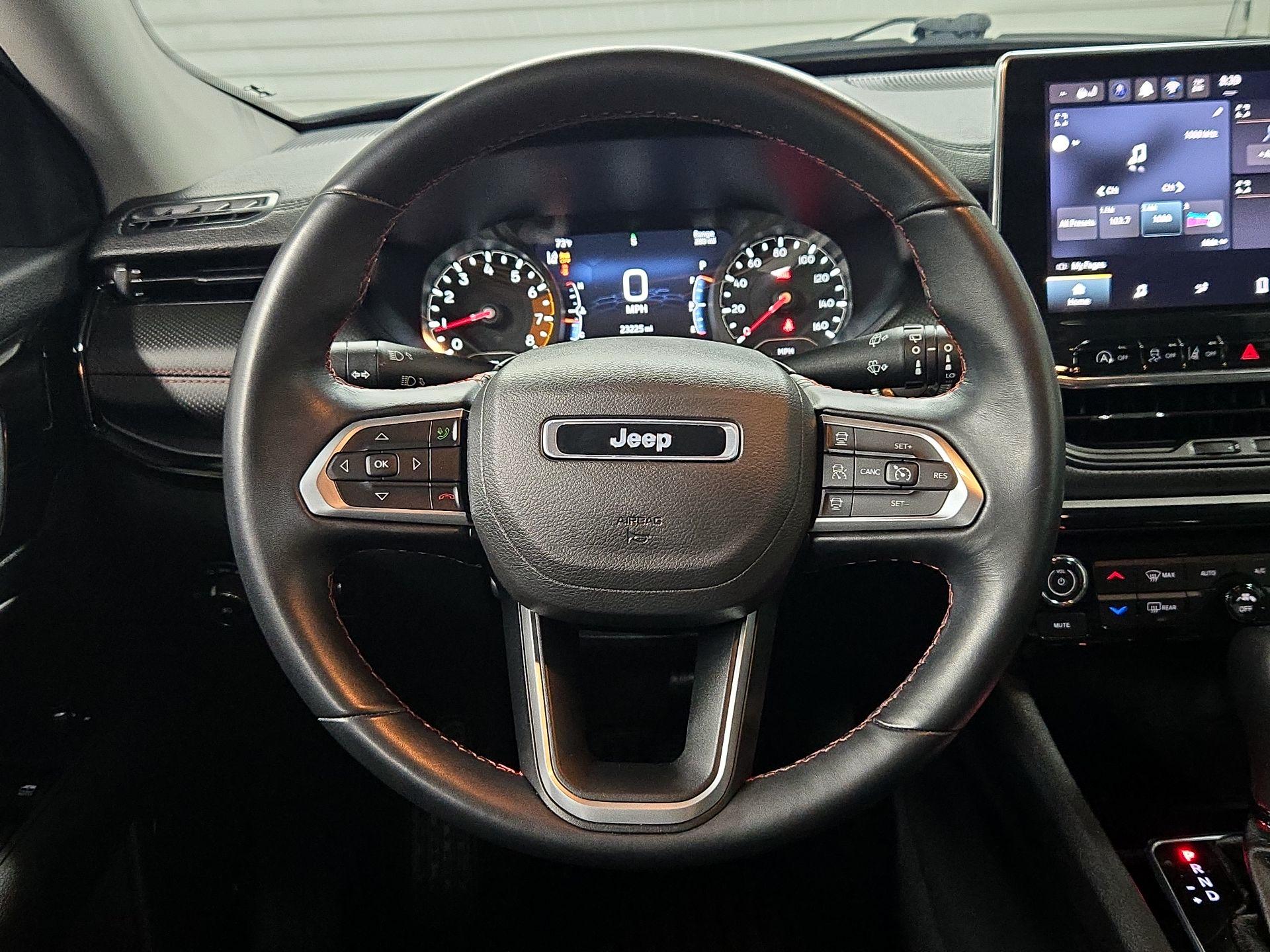 Thumbnail: 2022 Jeep Compass - 10