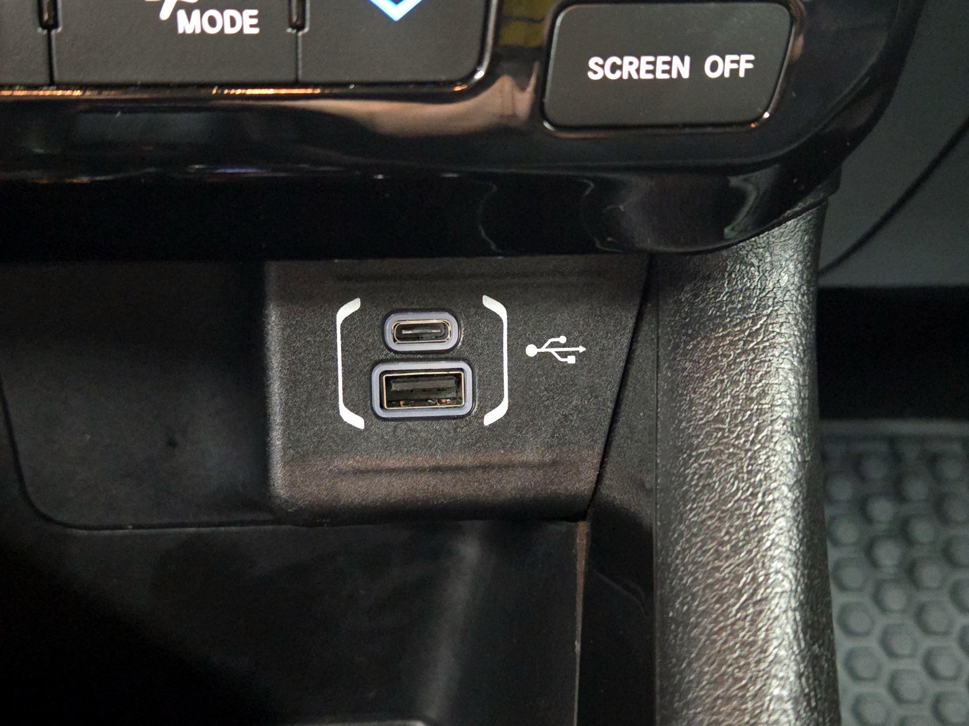 Thumbnail: 2022 Jeep Compass - 18